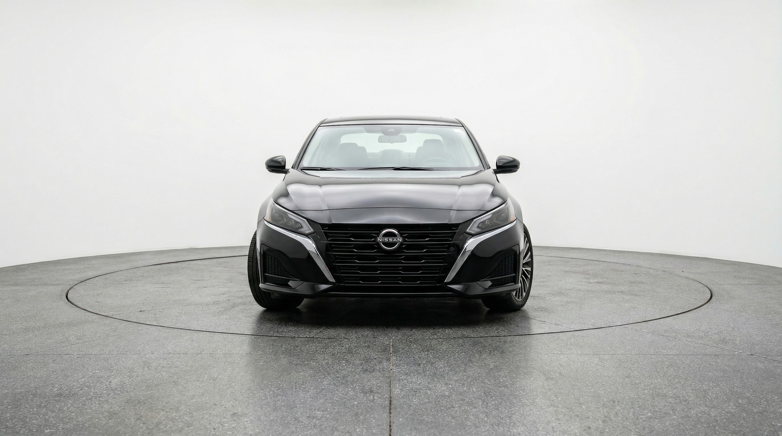 Thumbnail: 2025 Nissan Altima - 2