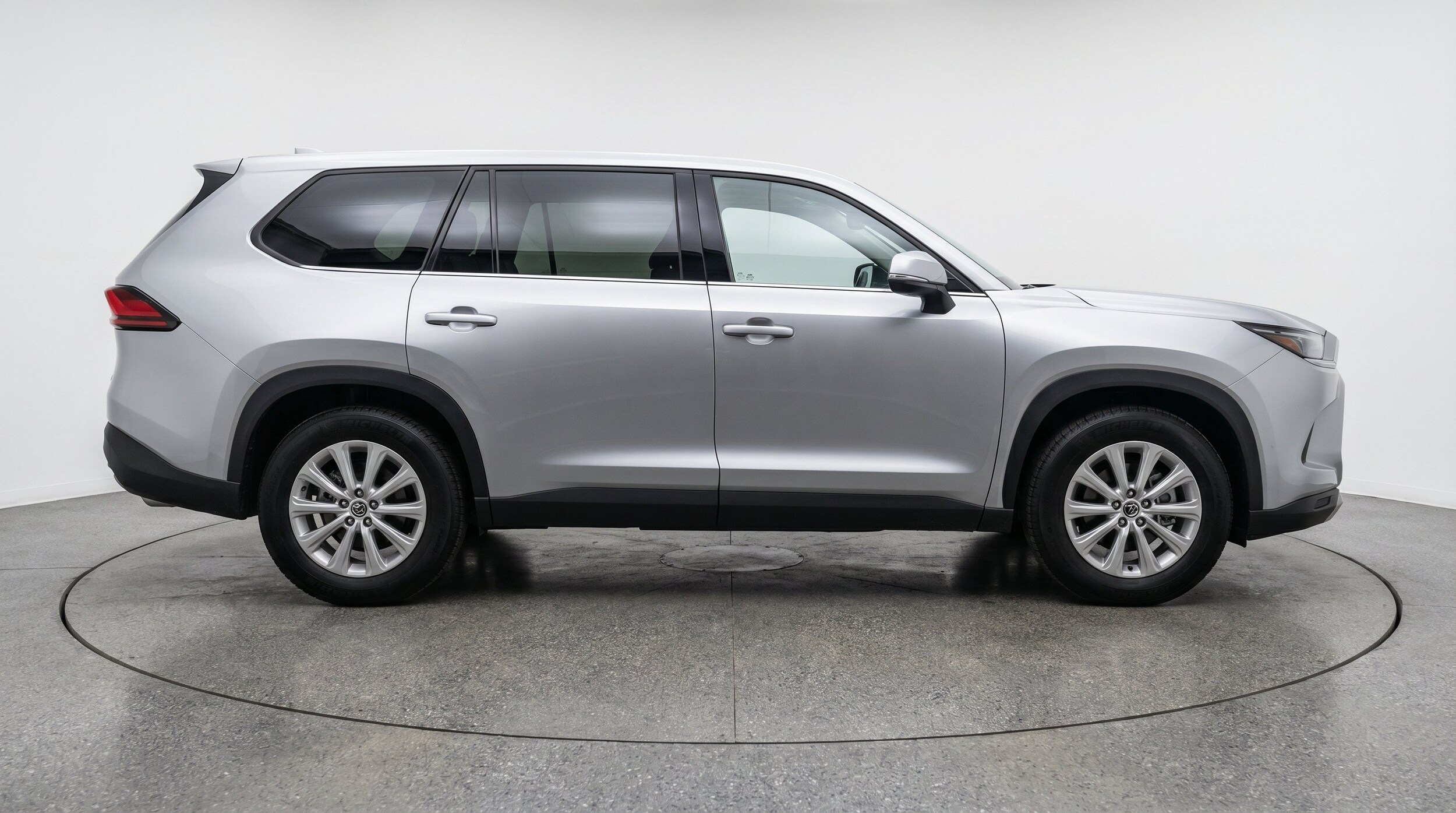 Thumbnail: 2025 Toyota Grand Highlander - 11