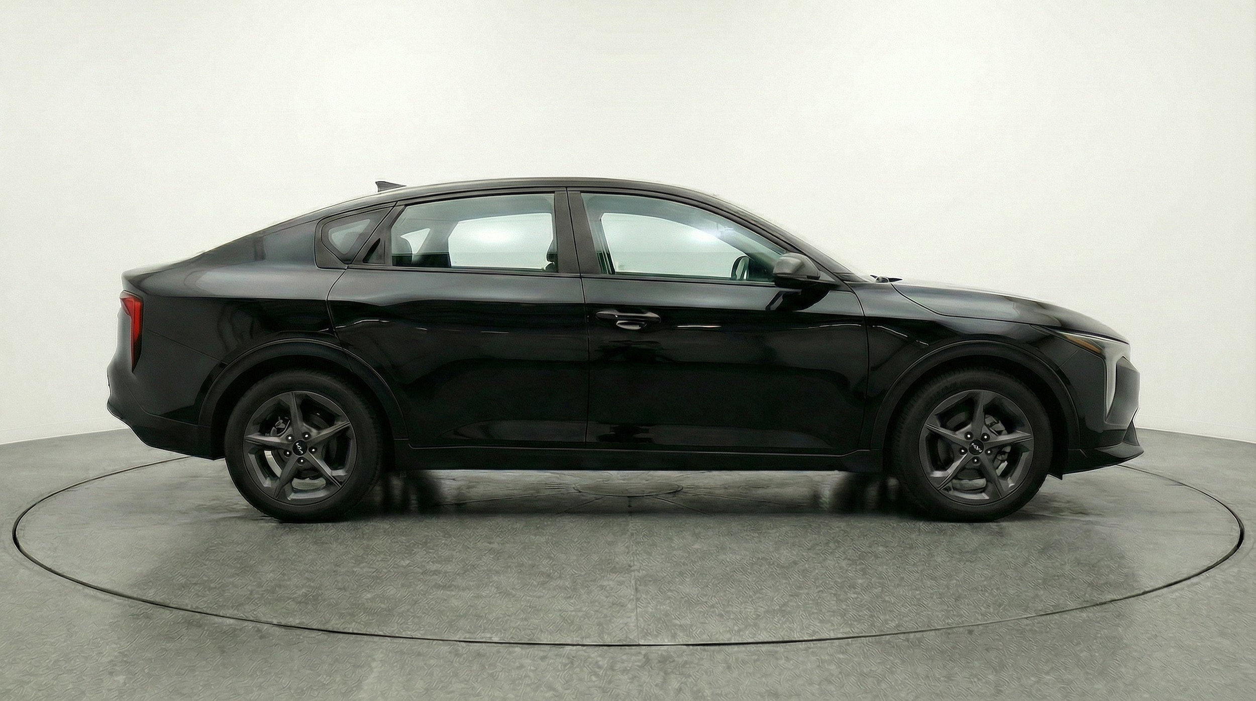 Thumbnail: 2025 Kia K4 - 11