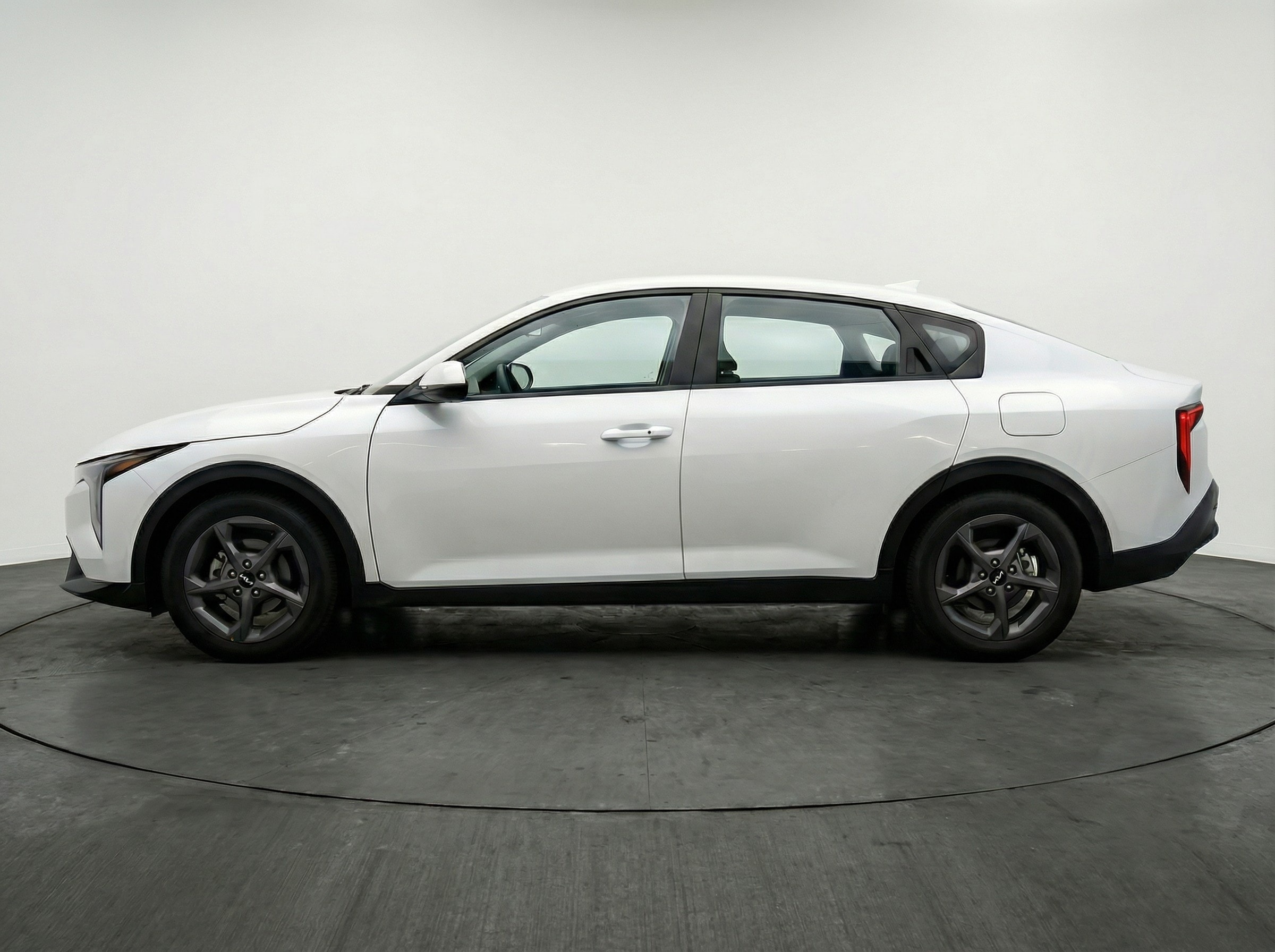 Thumbnail: 2025 Kia K4 - 4