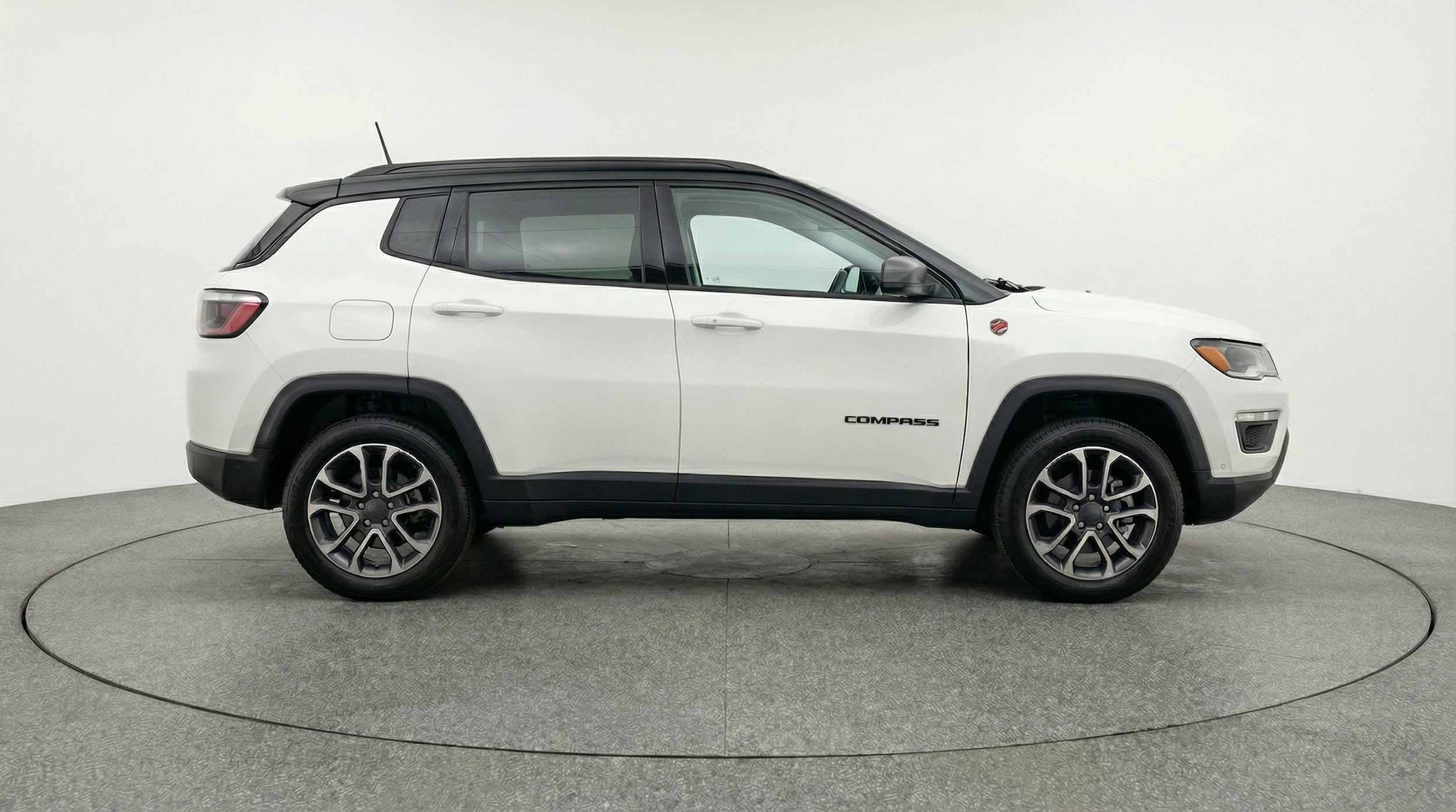 Thumbnail: 2025 Jeep Compass - 8