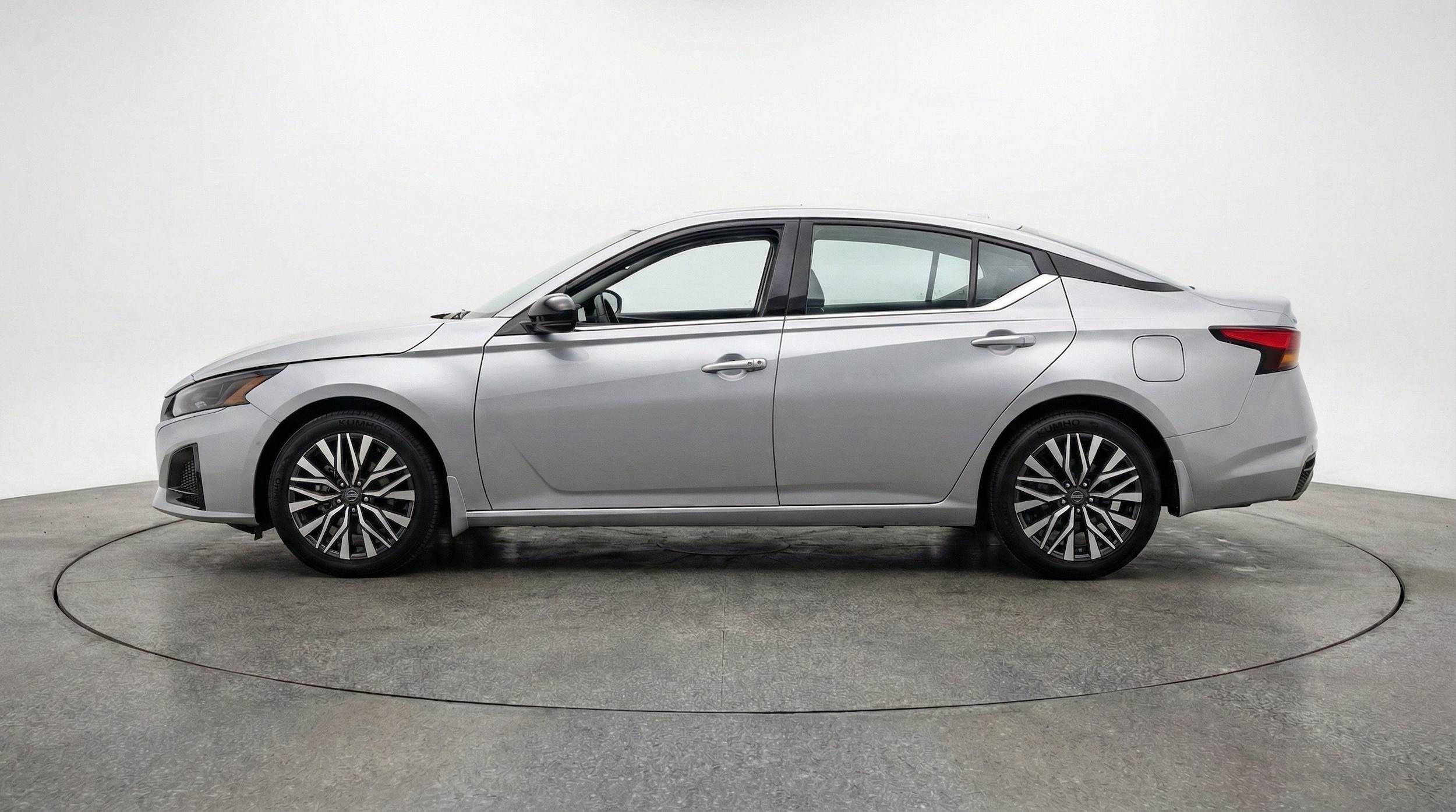 Thumbnail: 2026 Nissan Altima - 5
