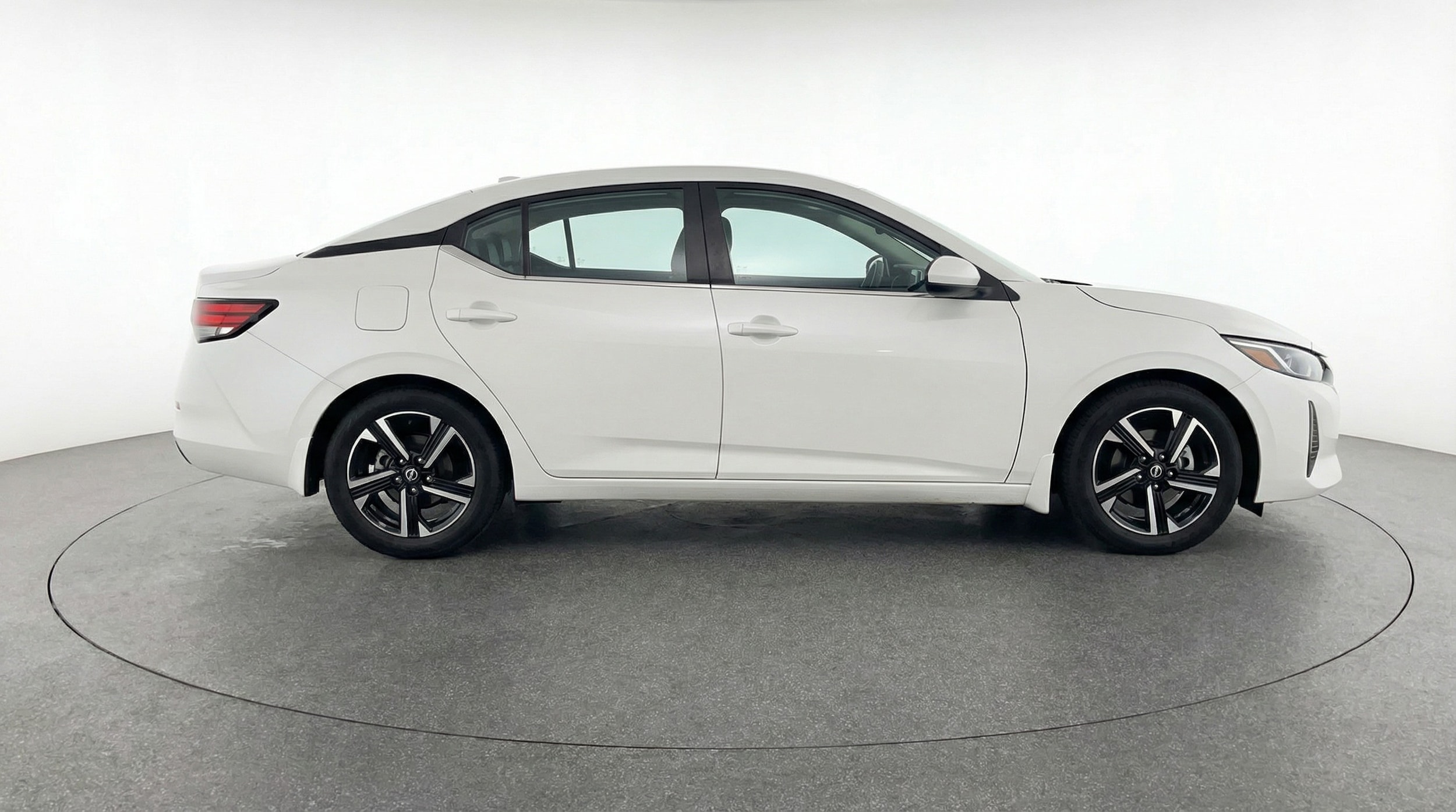 Thumbnail: 2025 Nissan Sentra - 8