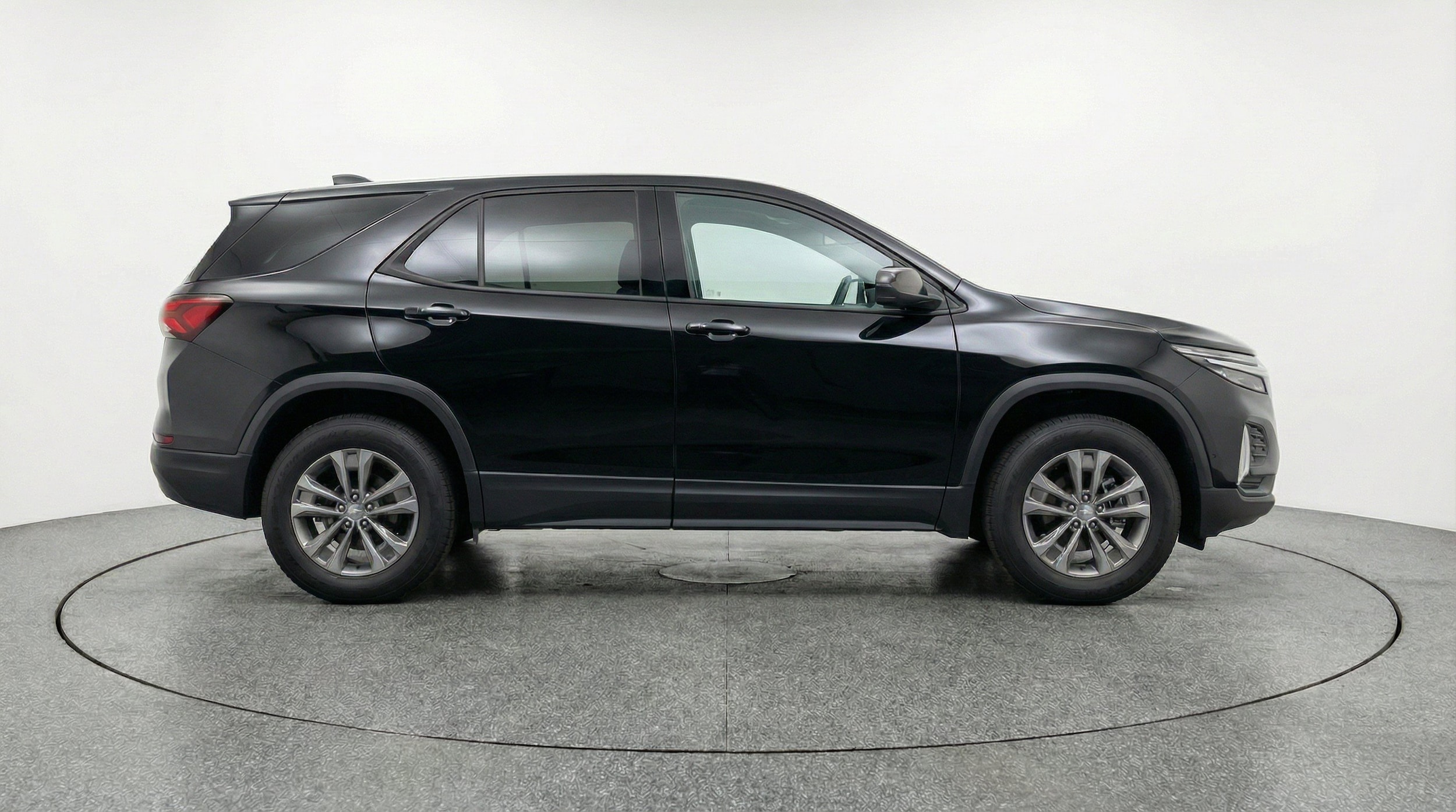 Thumbnail: 2025 Chevrolet Equinox - 11