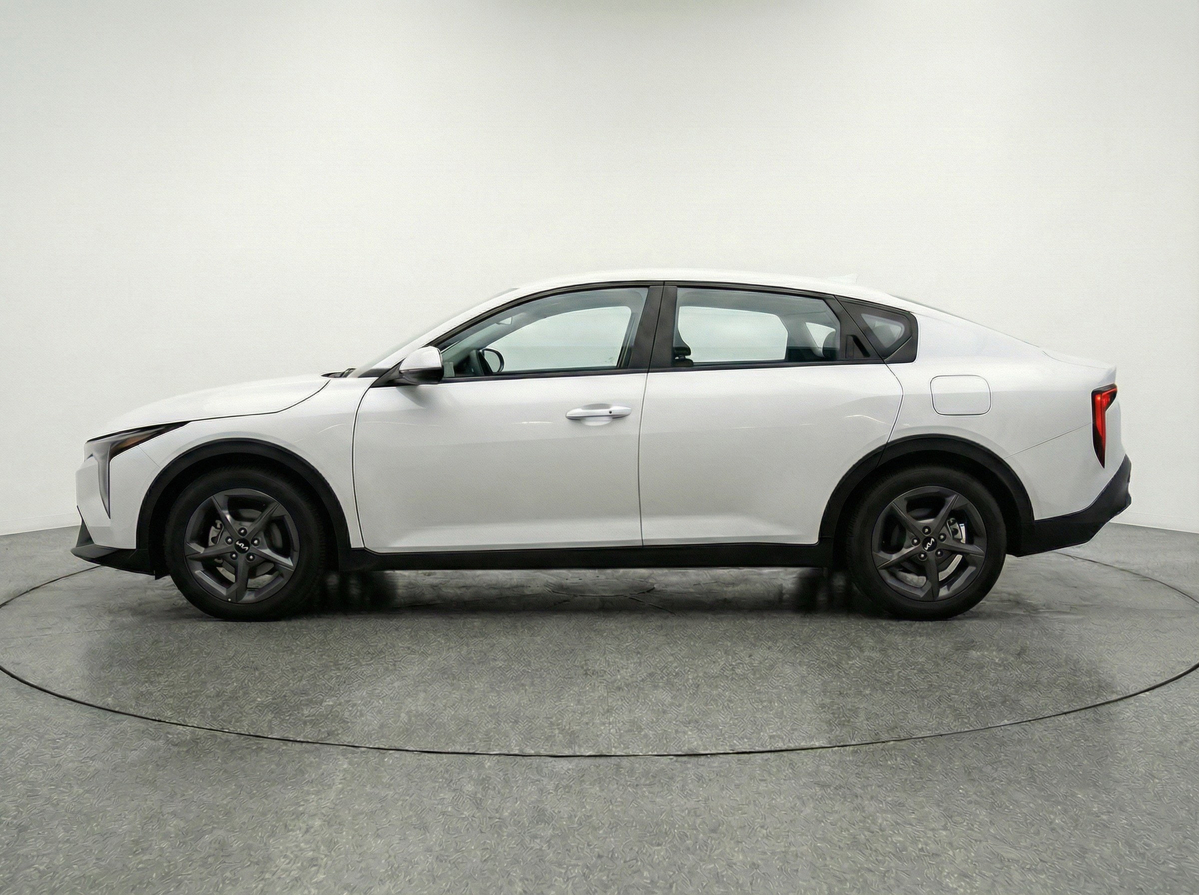 Thumbnail: 2025 Kia K4 - 5