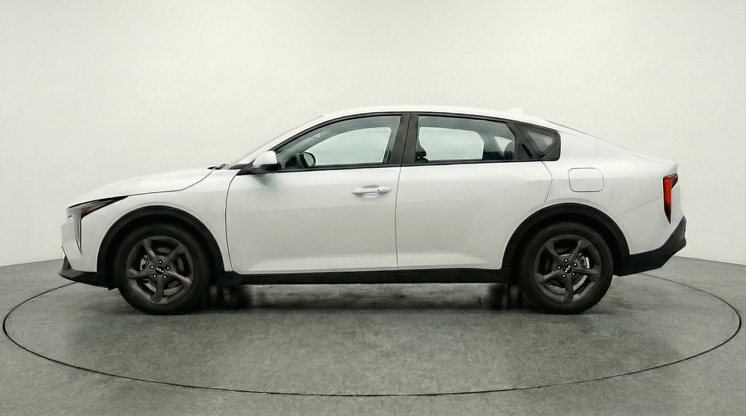 Thumbnail: 2025 Kia K4 - 4