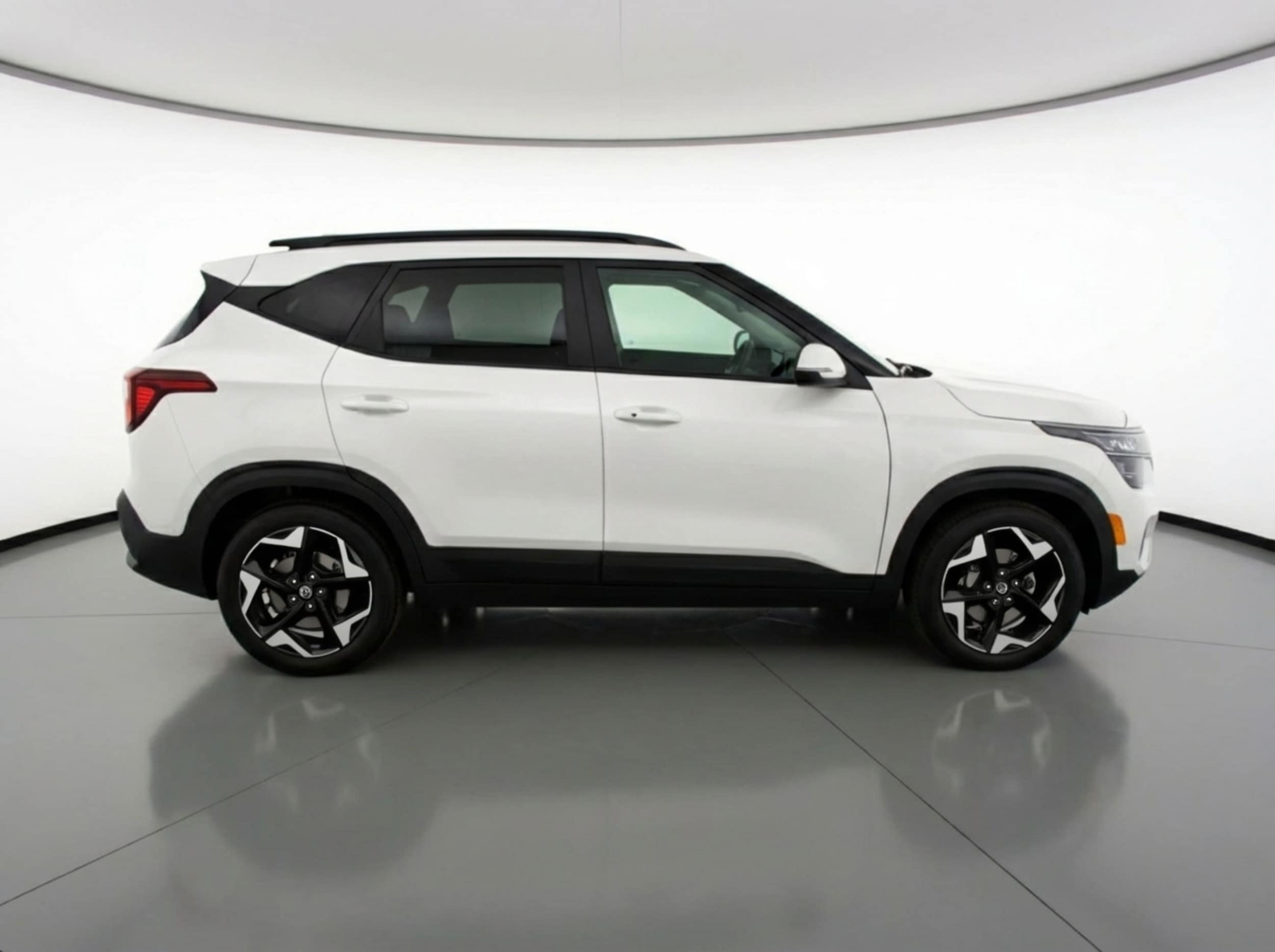 Thumbnail: 2025 Kia Seltos - 8