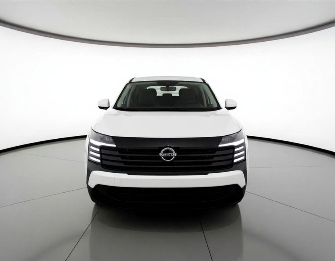 Thumbnail: 2025 Nissan Kicks - 2