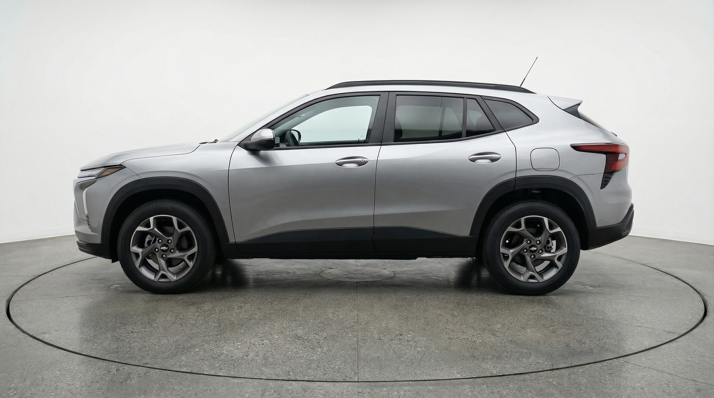 Thumbnail: 2025 Chevrolet Trax - 4