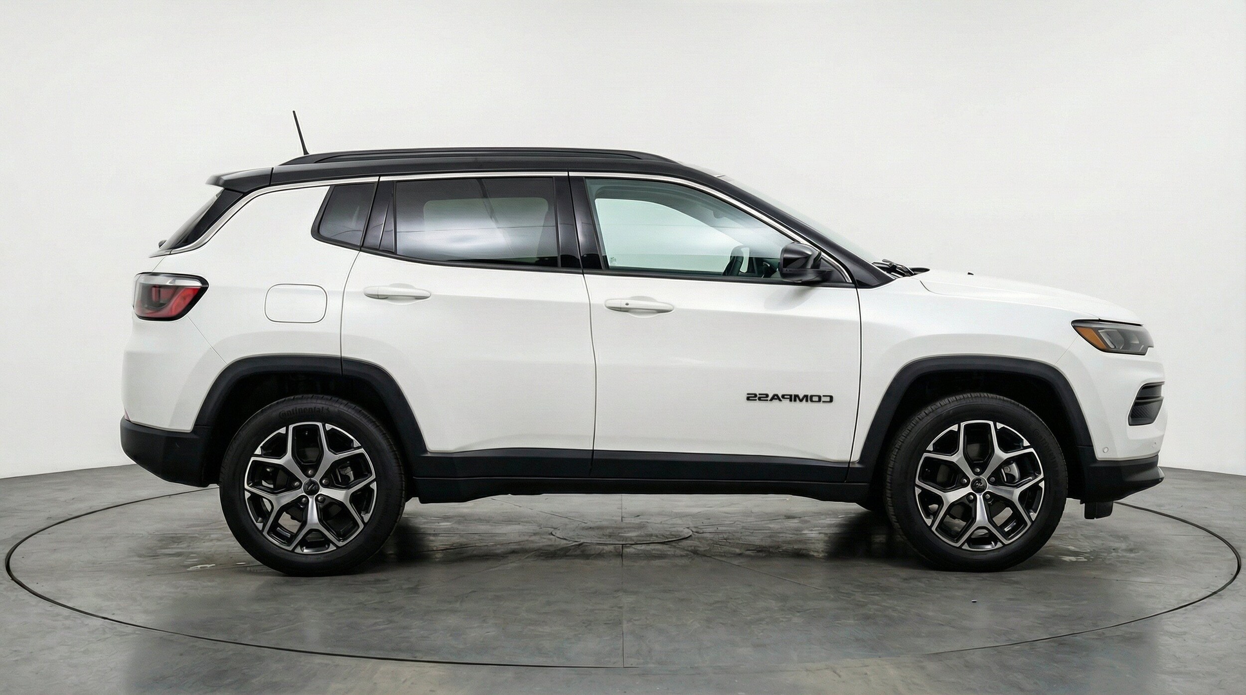 Thumbnail: 2025 Jeep Compass - 11