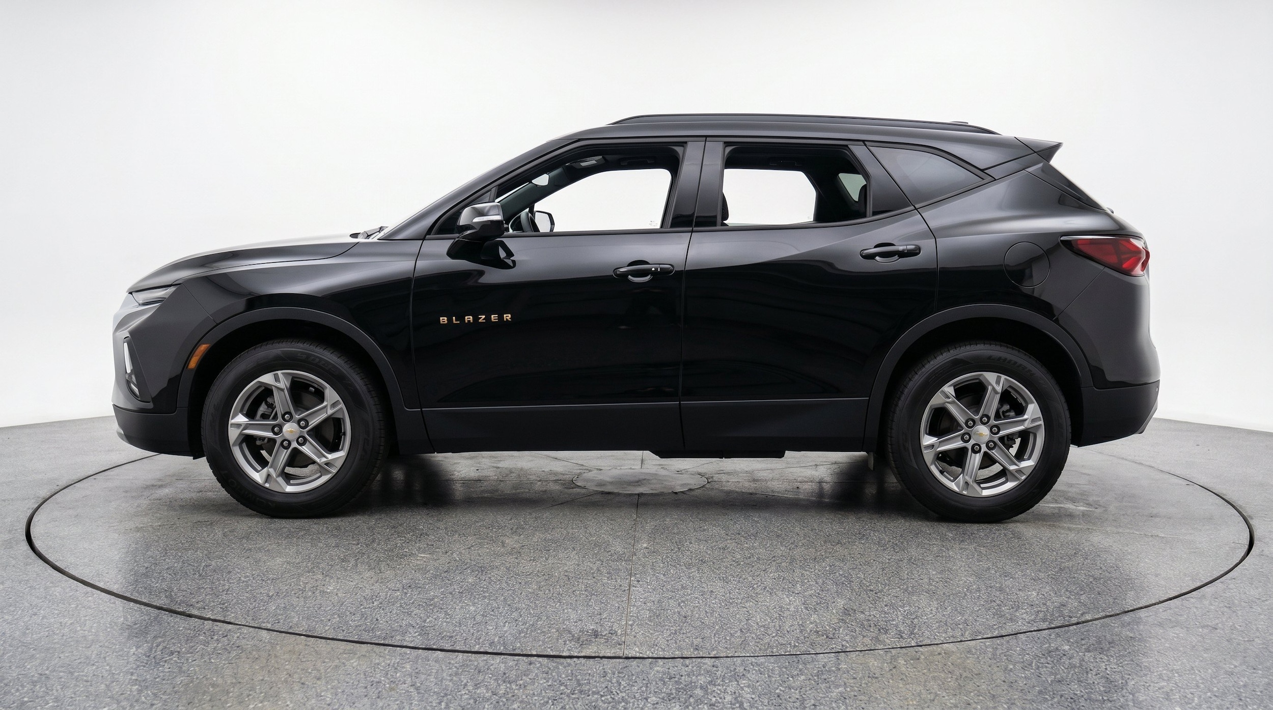 Thumbnail: 2025 Chevrolet Blazer - 5