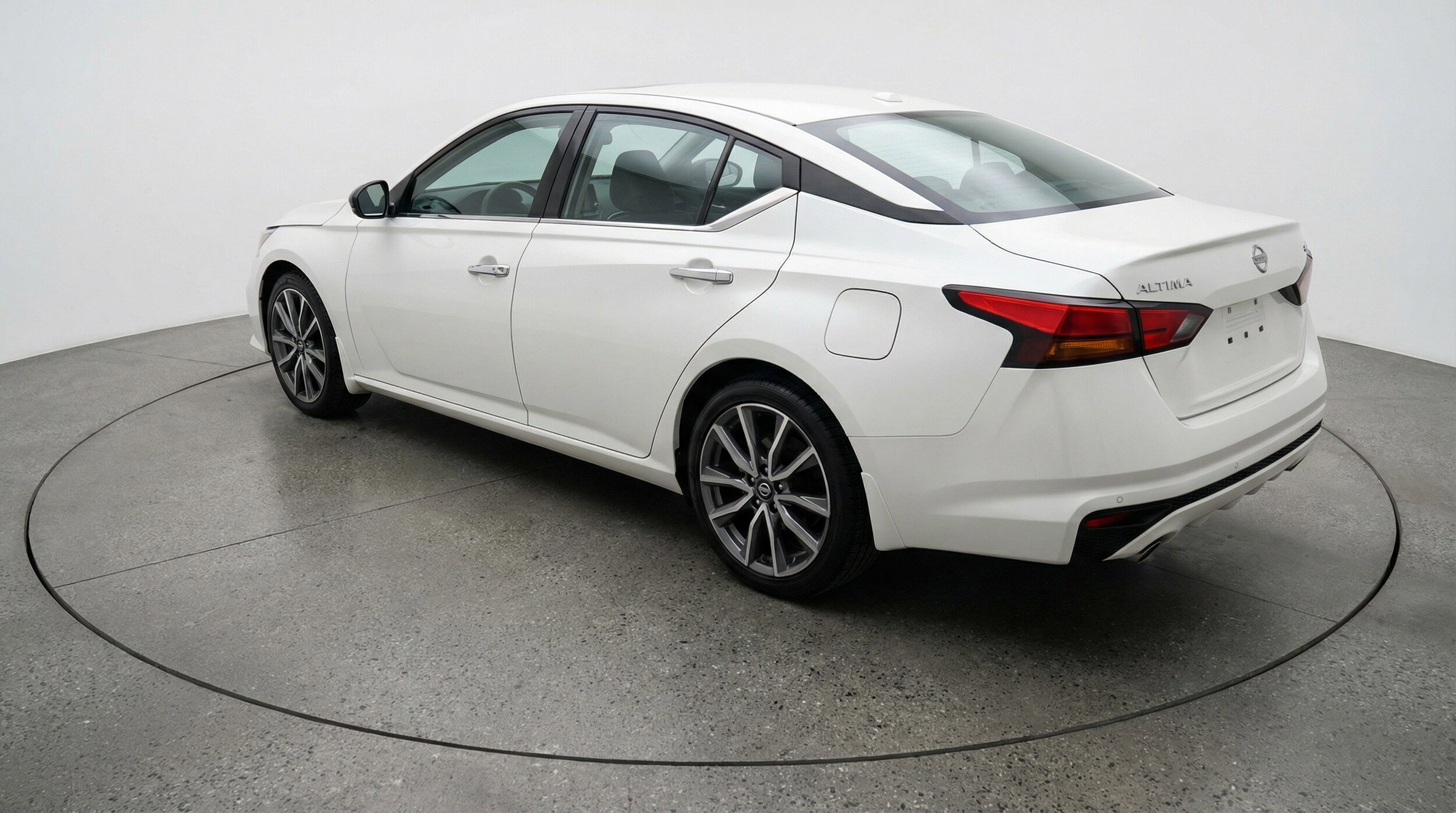 Thumbnail: 2025 Nissan Altima - 6