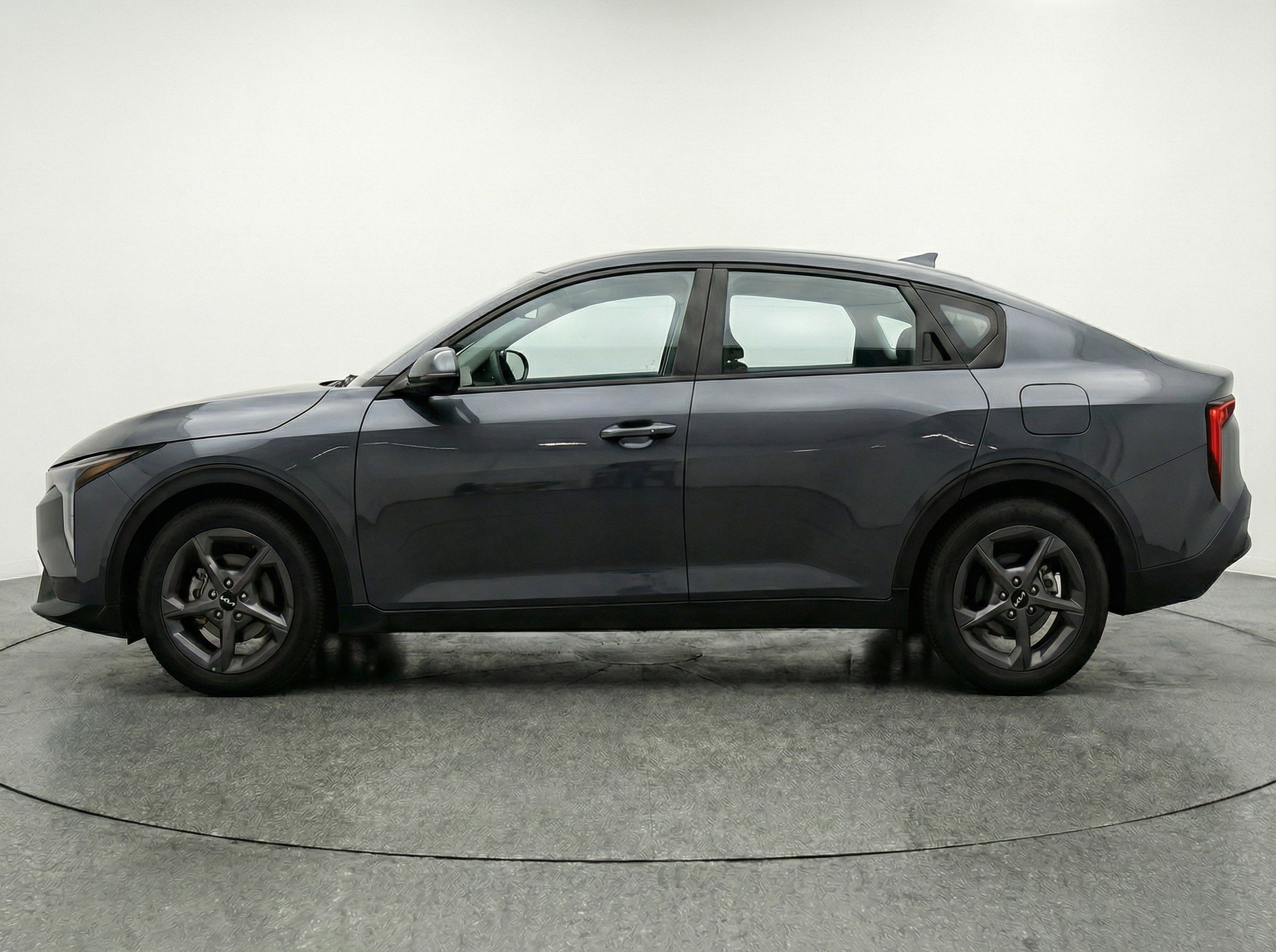 Thumbnail: 2025 Kia K4 - 5