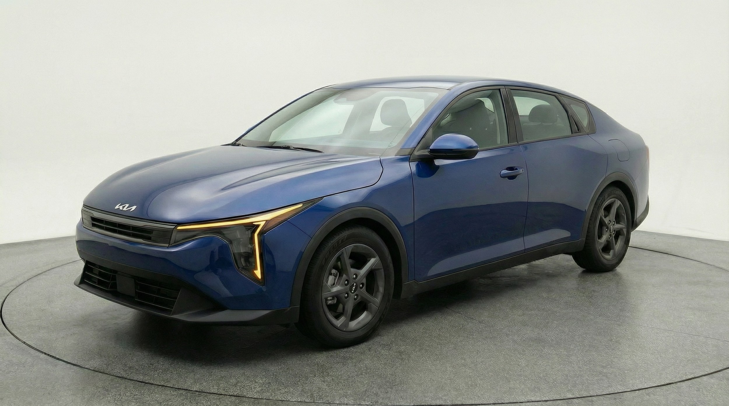 Thumbnail: 2025 Kia K4 - 3