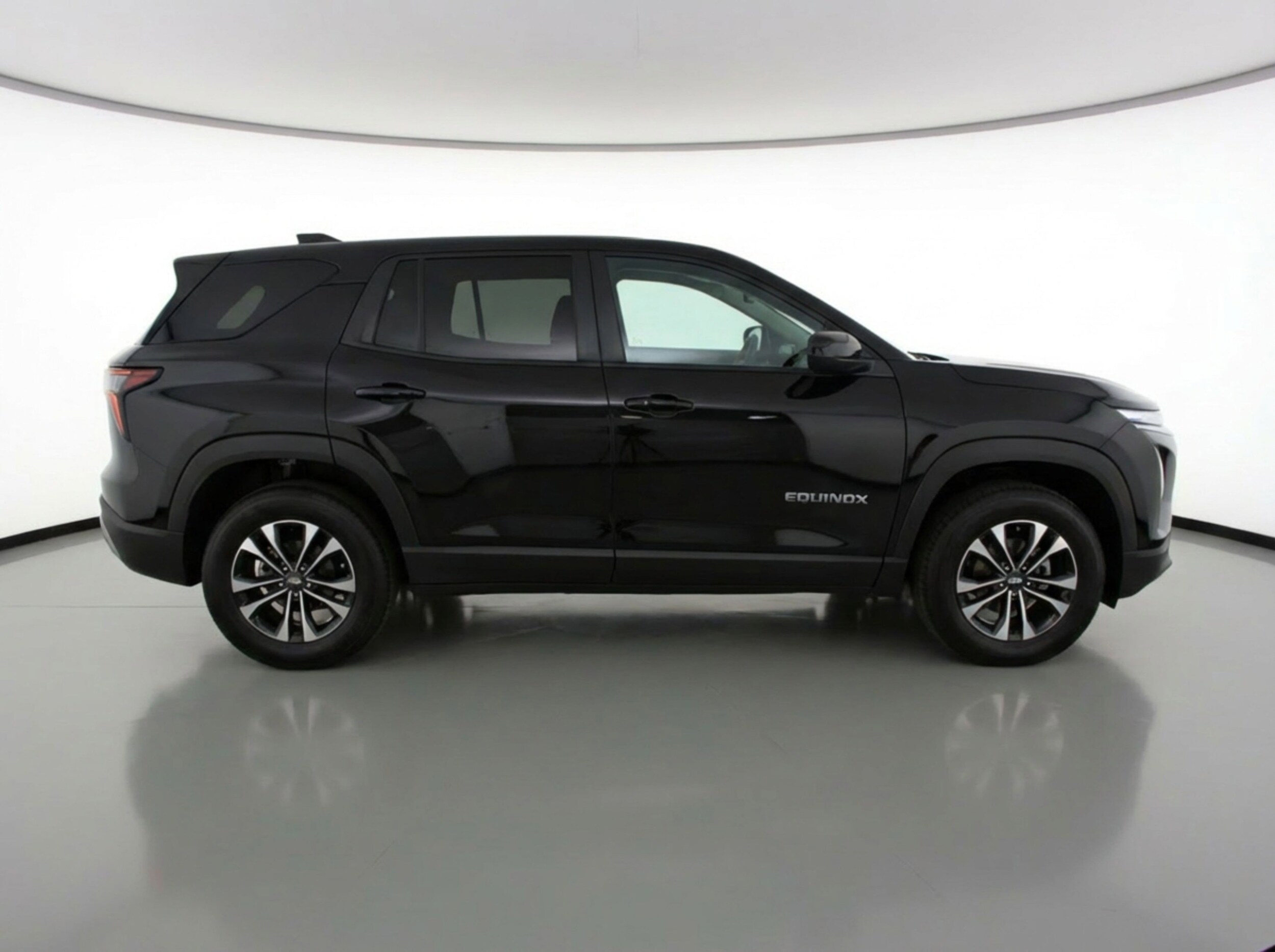 Thumbnail: 2025 Chevrolet Equinox - 11