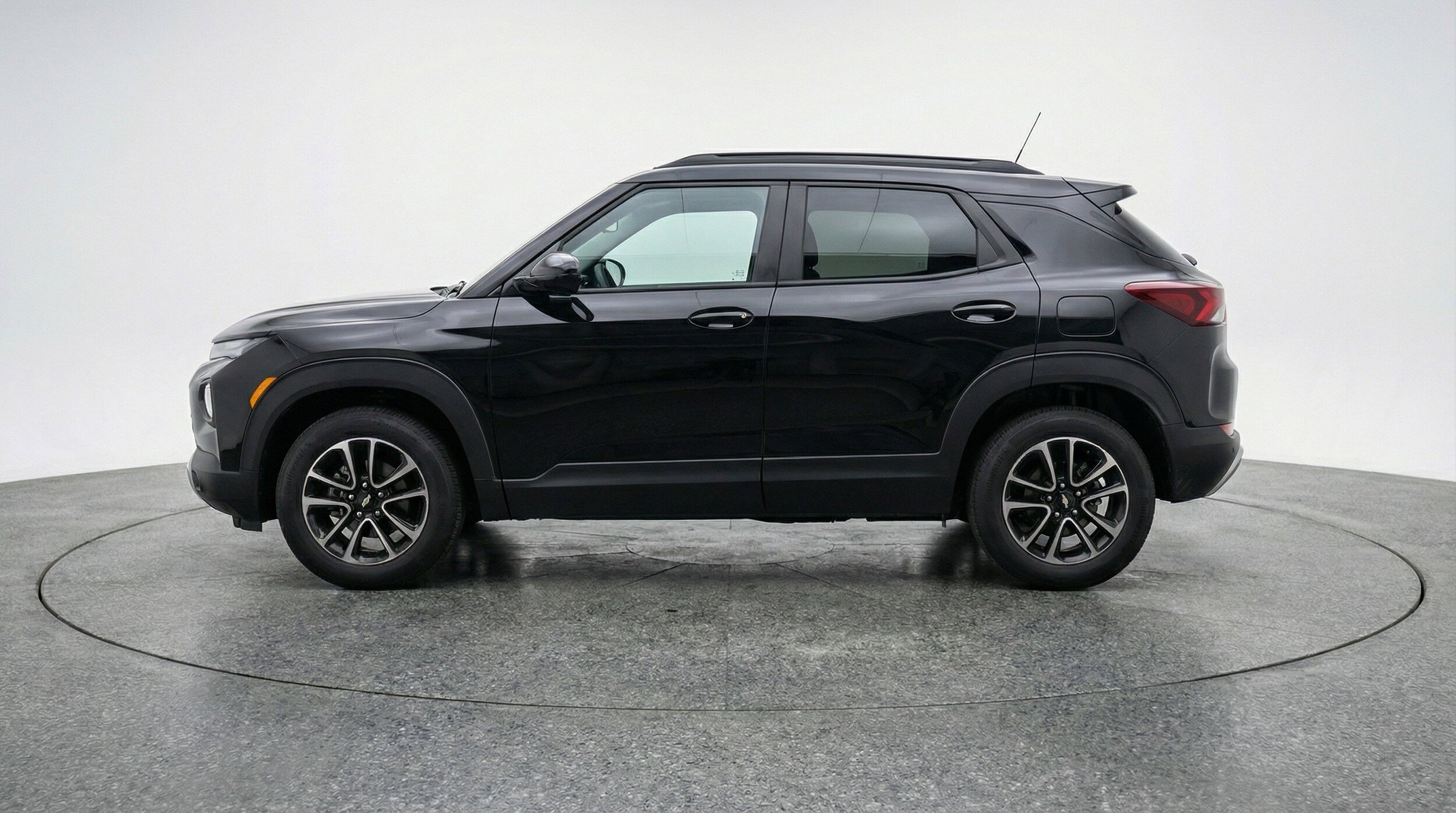 Thumbnail: 2025 Chevrolet TrailBlazer - 5