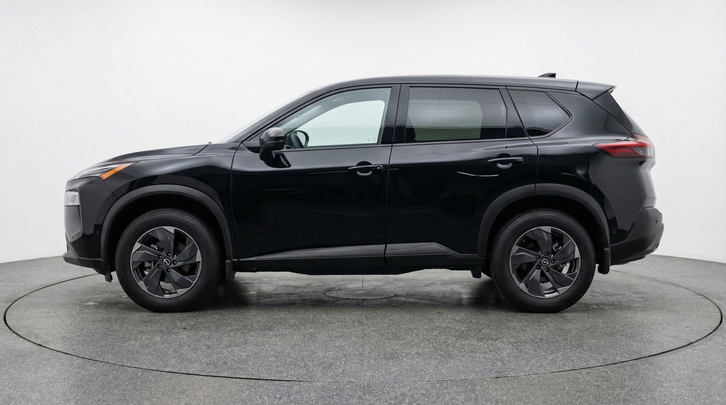 Thumbnail: 2025 Nissan Rogue - 4