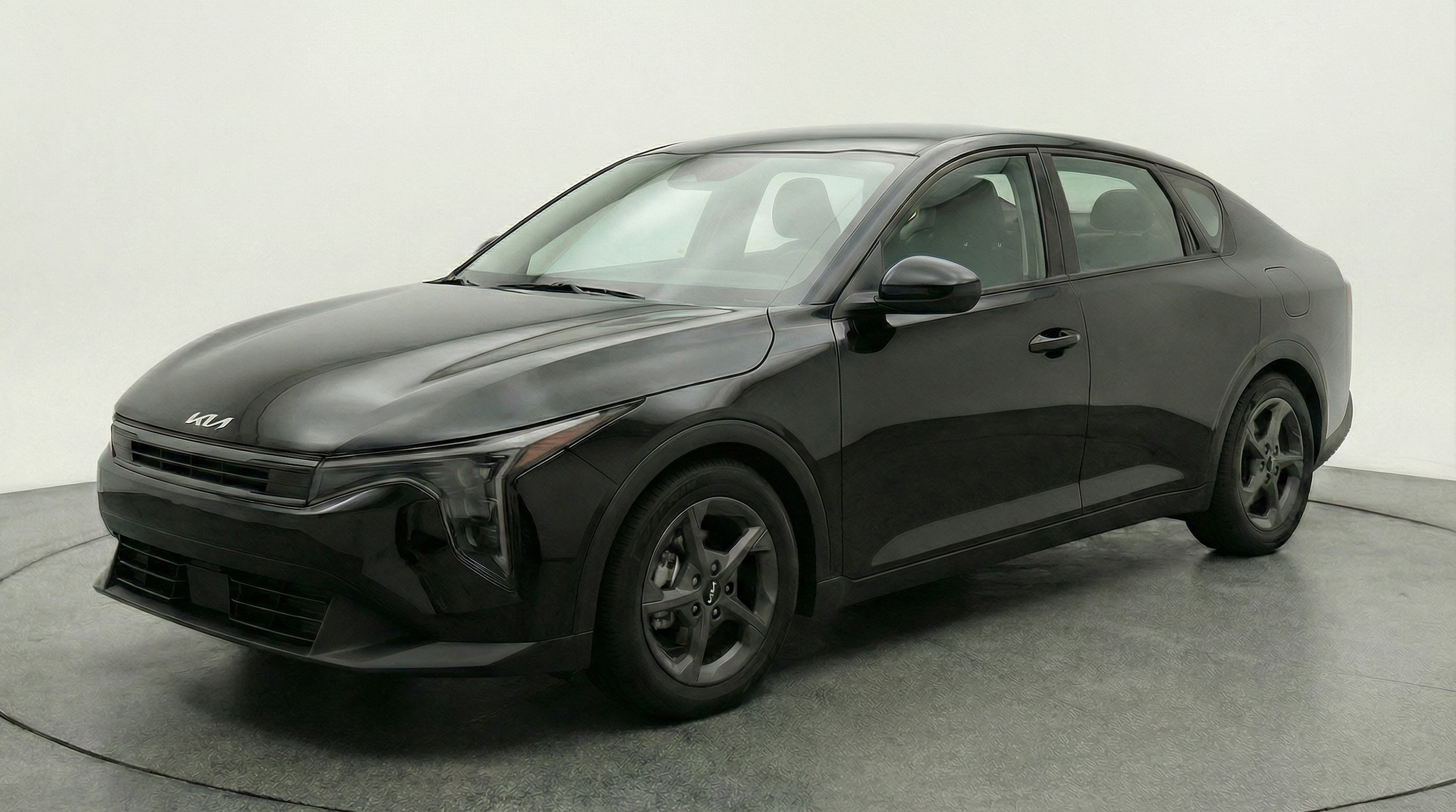 Thumbnail: 2025 Kia K4 - 3