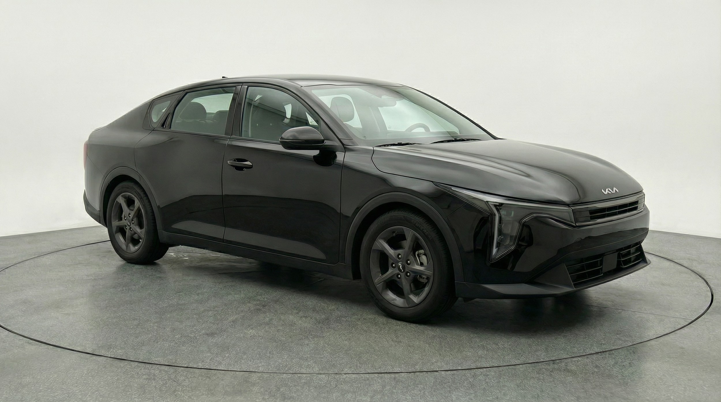 Thumbnail: 2025 Kia K4 - 1