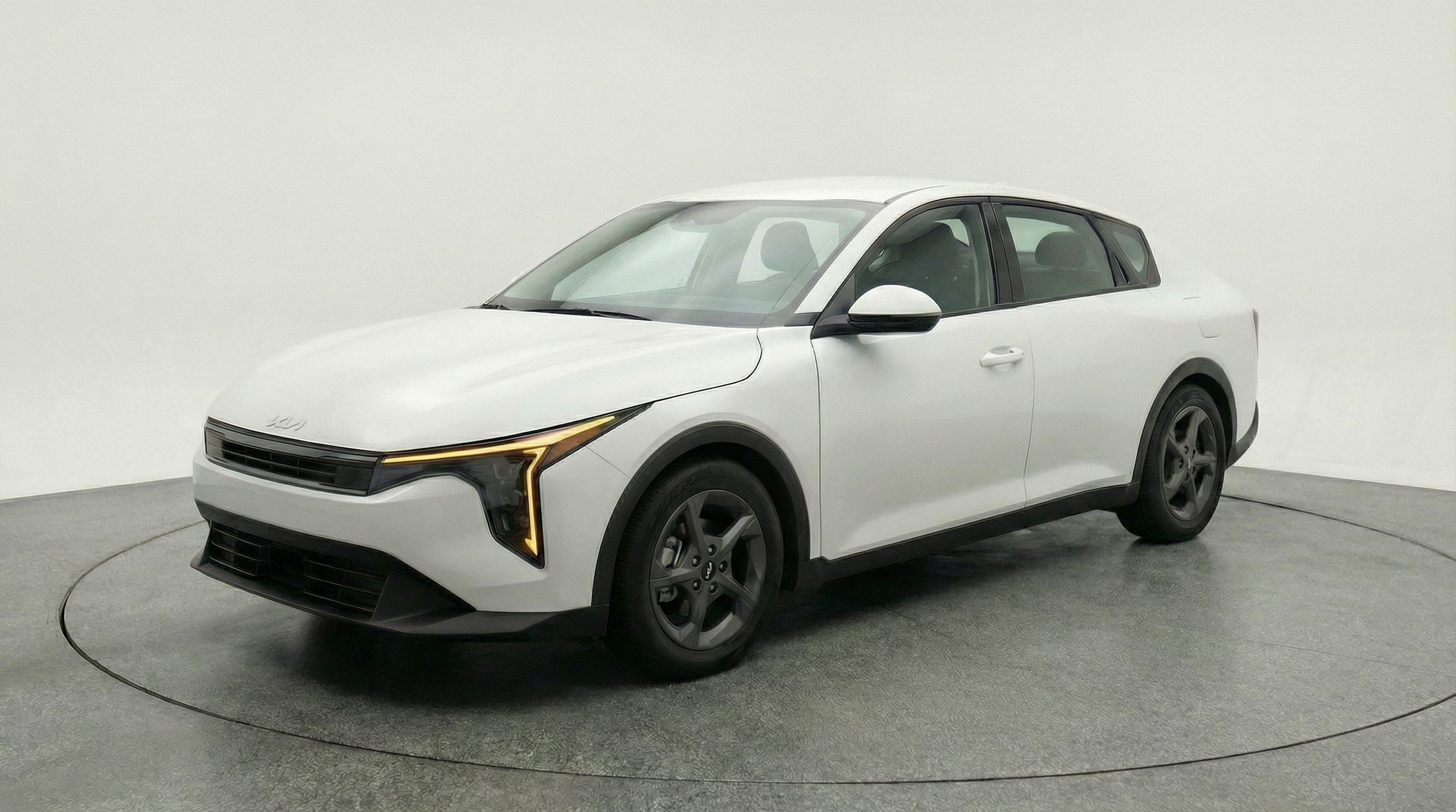 Thumbnail: 2025 Kia K4 - 3