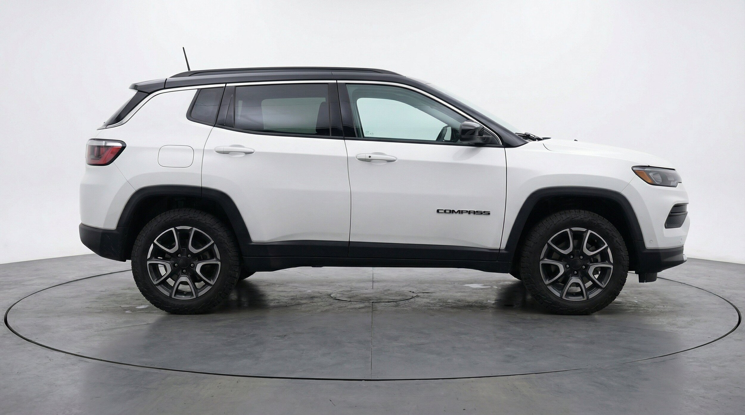 Thumbnail: 2025 Jeep Compass - 10
