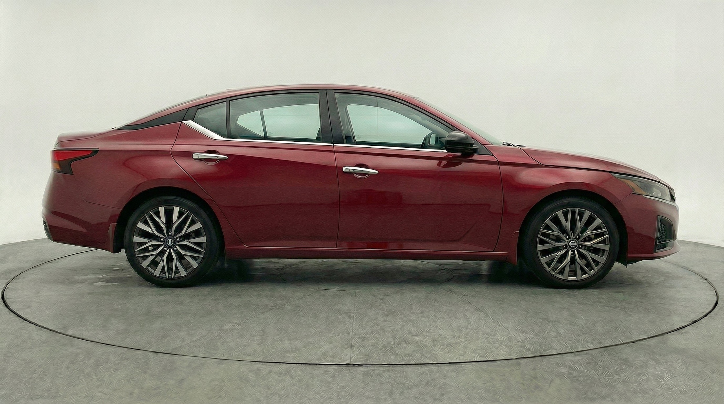 Thumbnail: 2025 Nissan Altima - 11