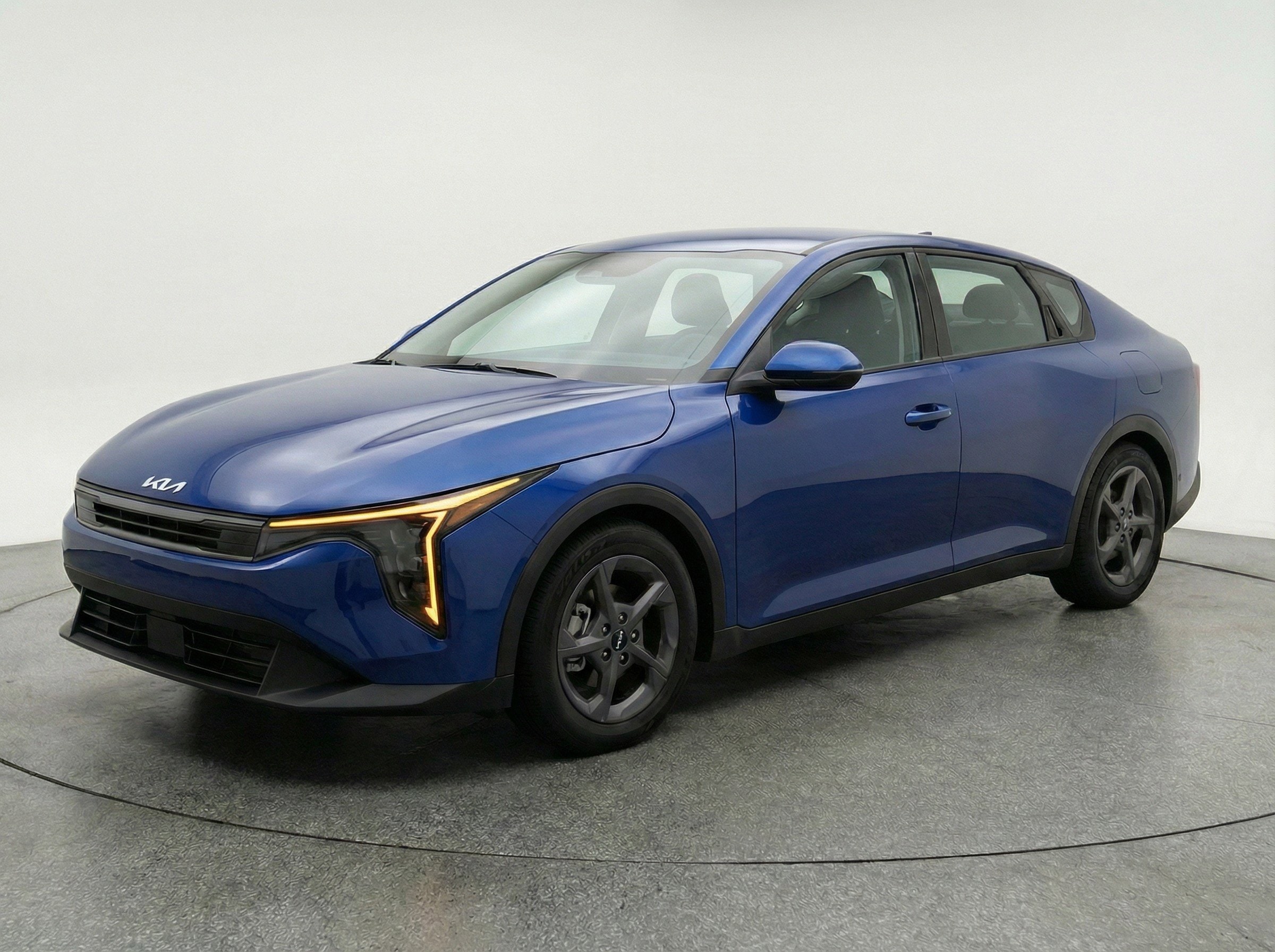 Thumbnail: 2025 Kia K4 - 3