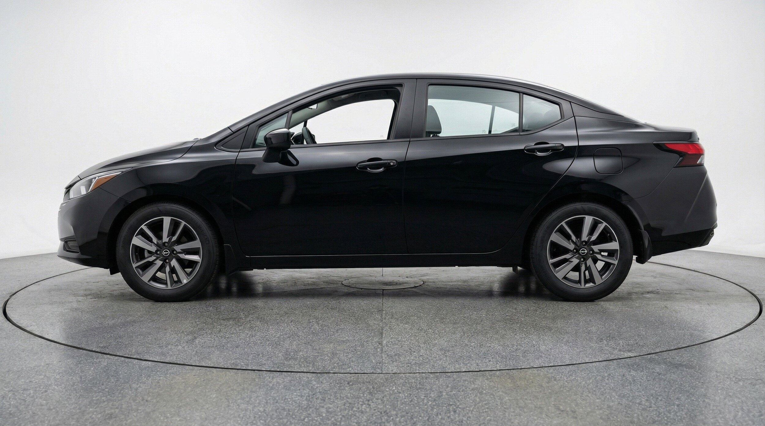 Thumbnail: 2025 Nissan Versa - 5