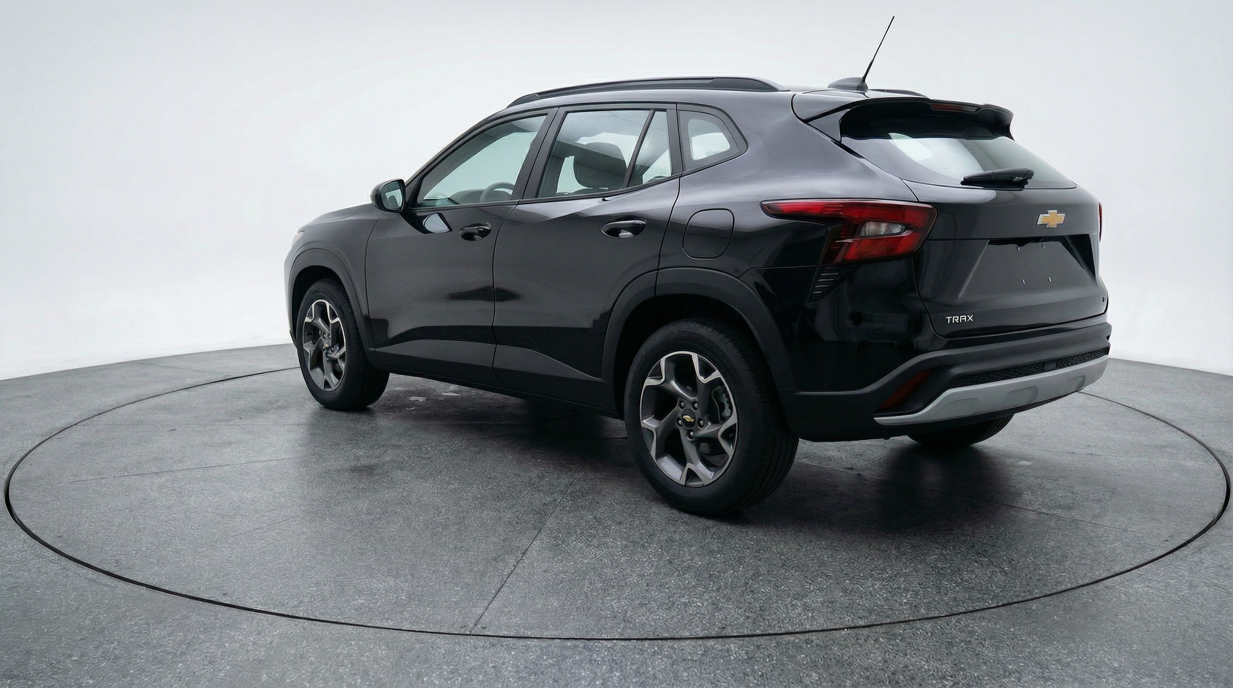 Thumbnail: 2025 Chevrolet Trax - 5