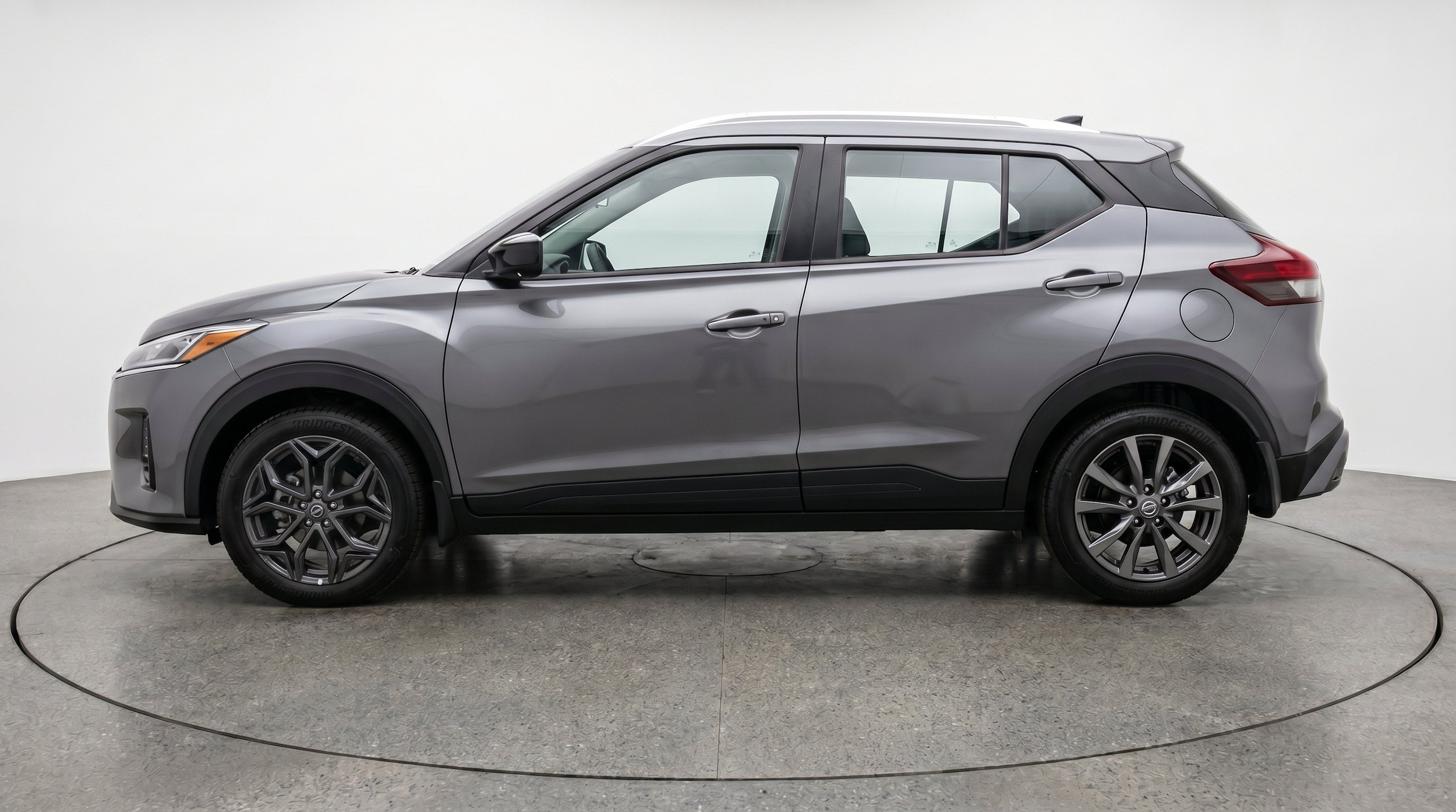 Thumbnail: 2026 Nissan Kicks - 5