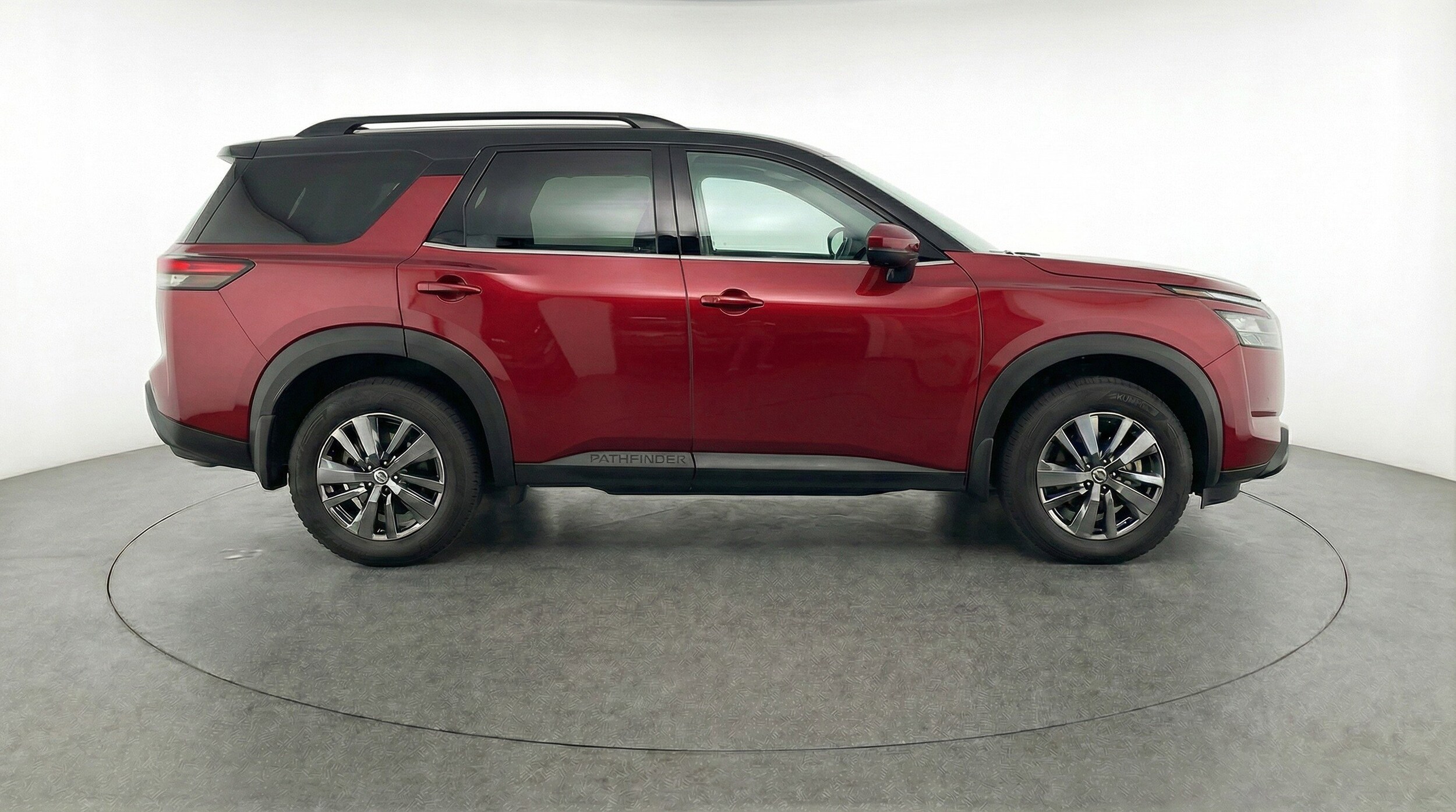 Thumbnail: 2025 Nissan Pathfinder - 11