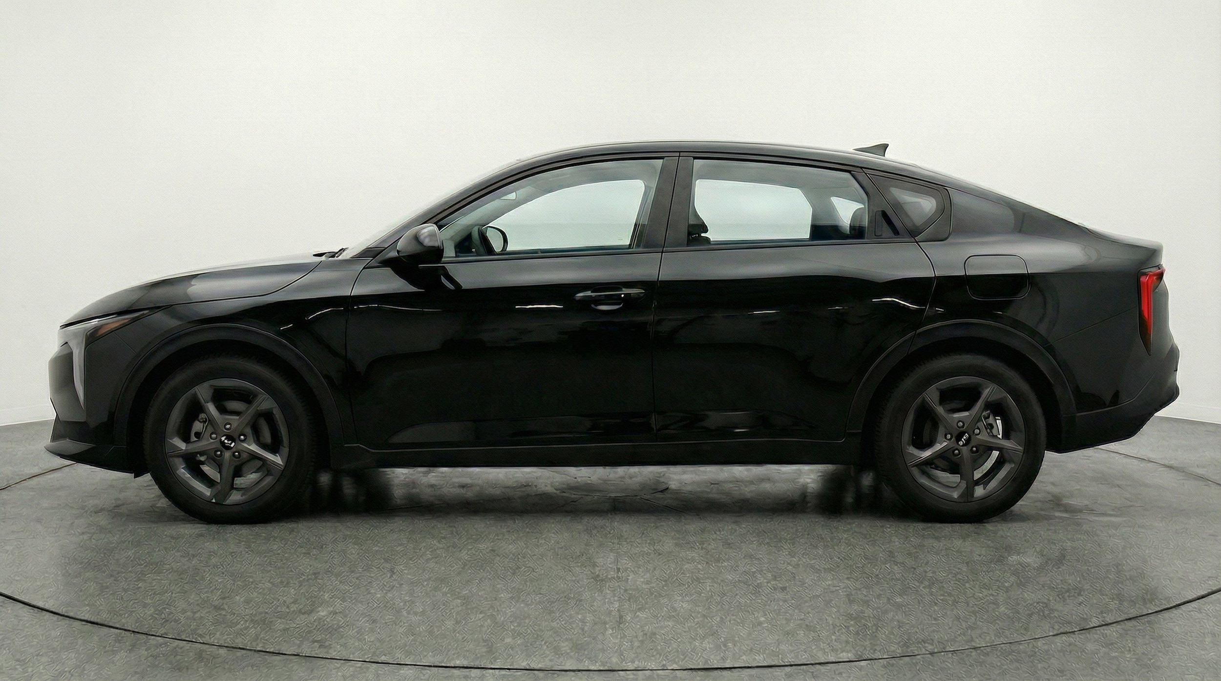 Thumbnail: 2025 Kia K4 - 5