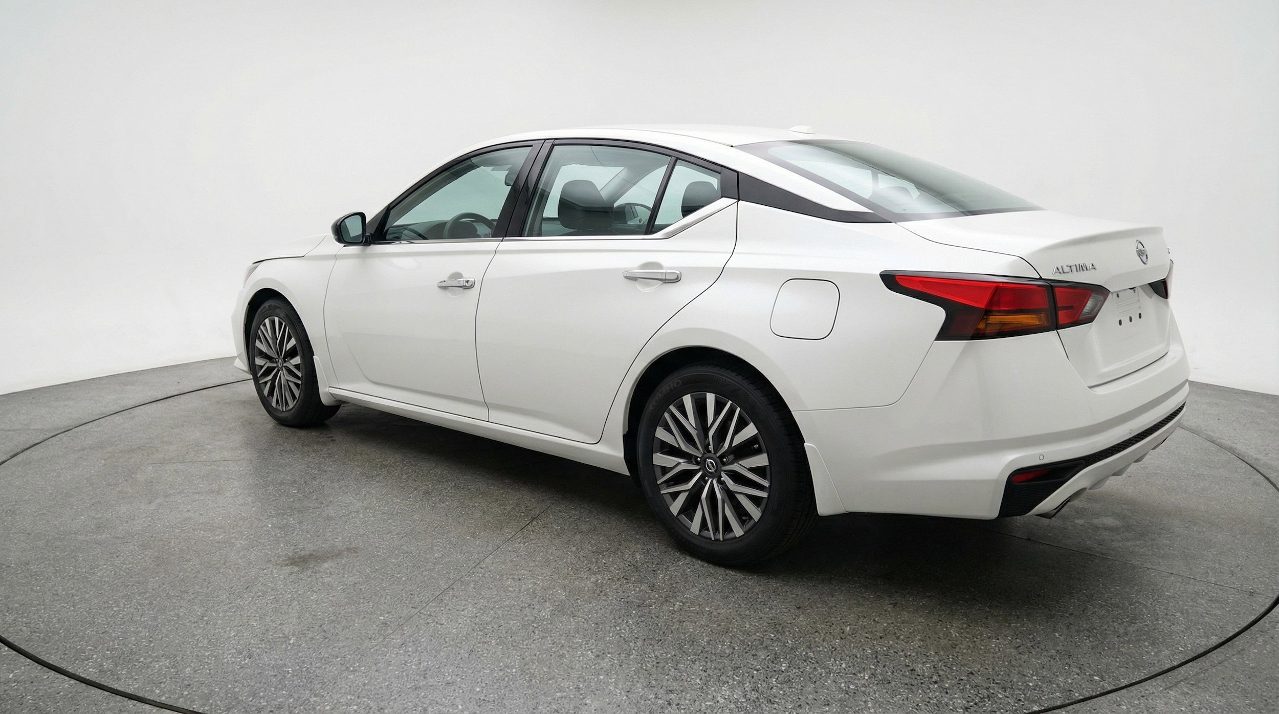 Thumbnail: 2025 Nissan Altima - 6