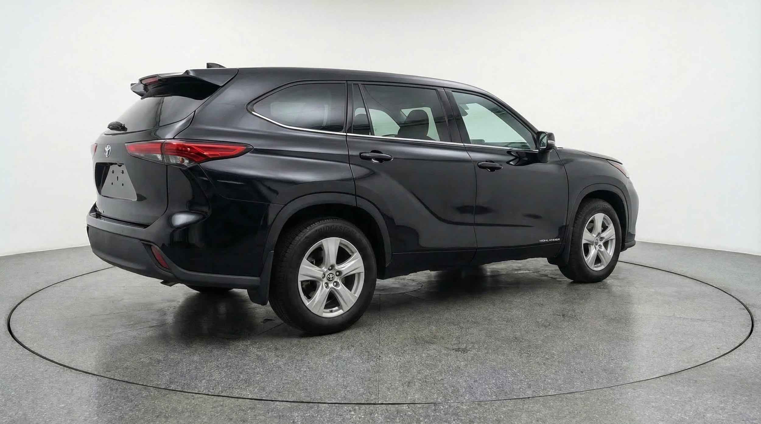 Thumbnail: 2025 Toyota Highlander - 9