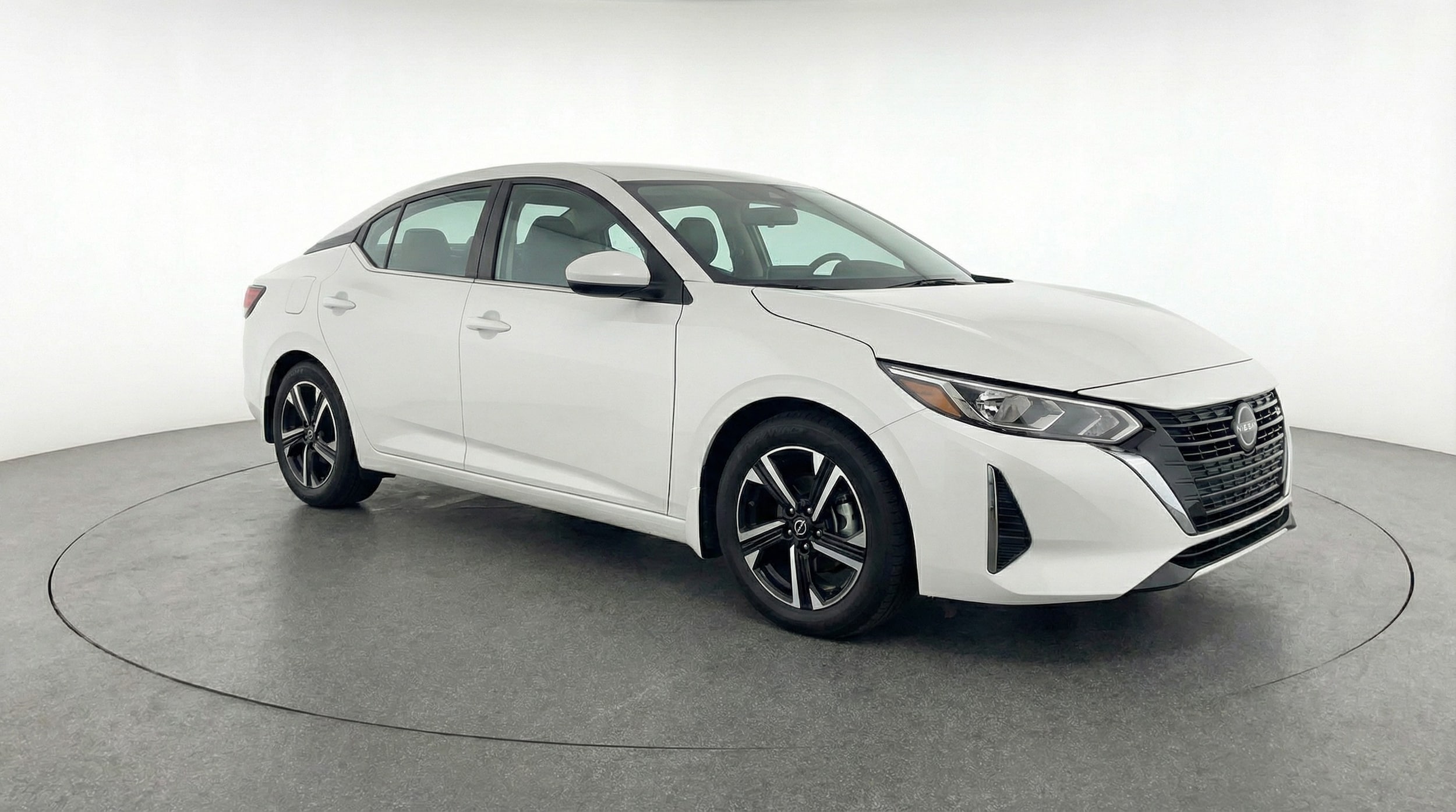 Thumbnail: 2025 Nissan Sentra - 1