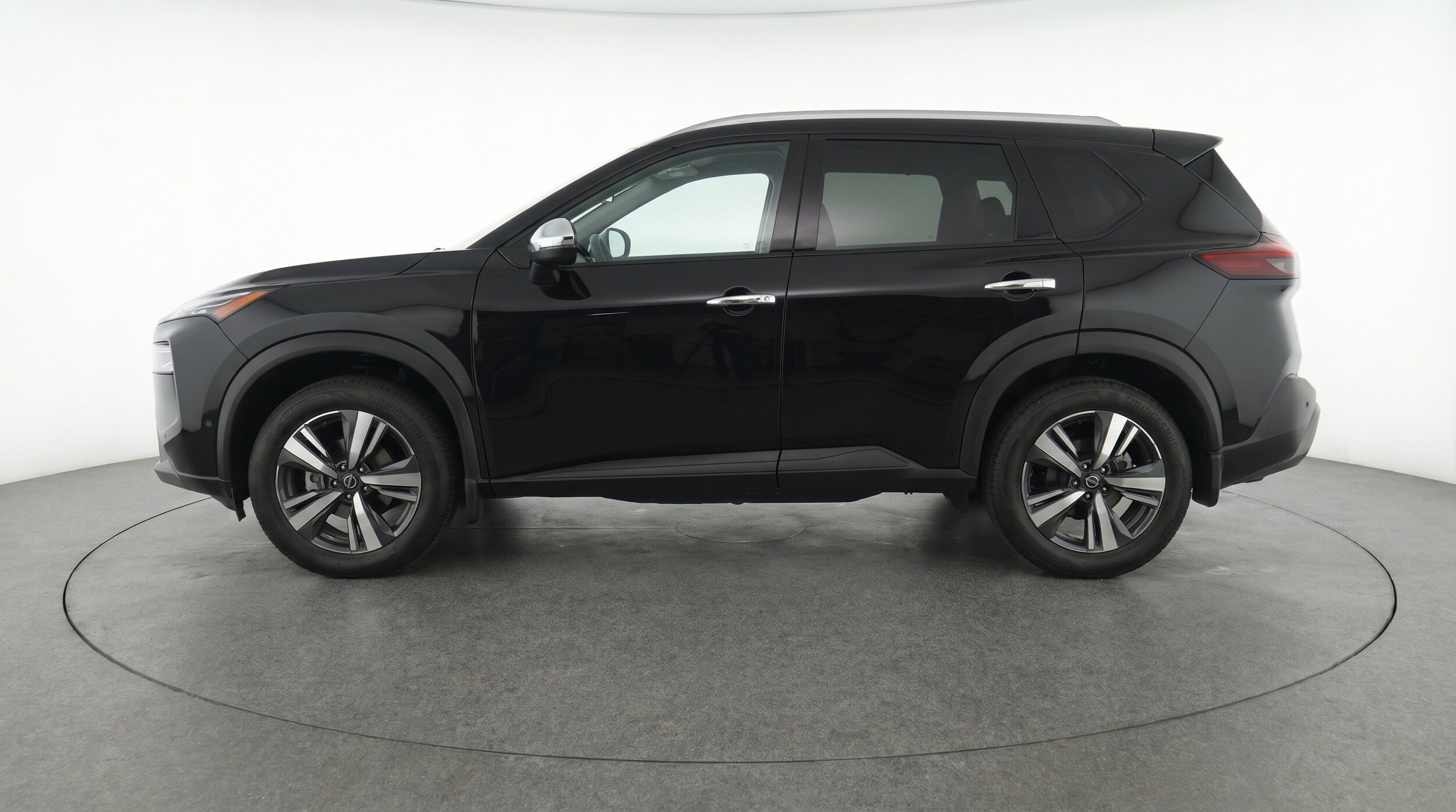 Thumbnail: 2026 Nissan Rogue - 5