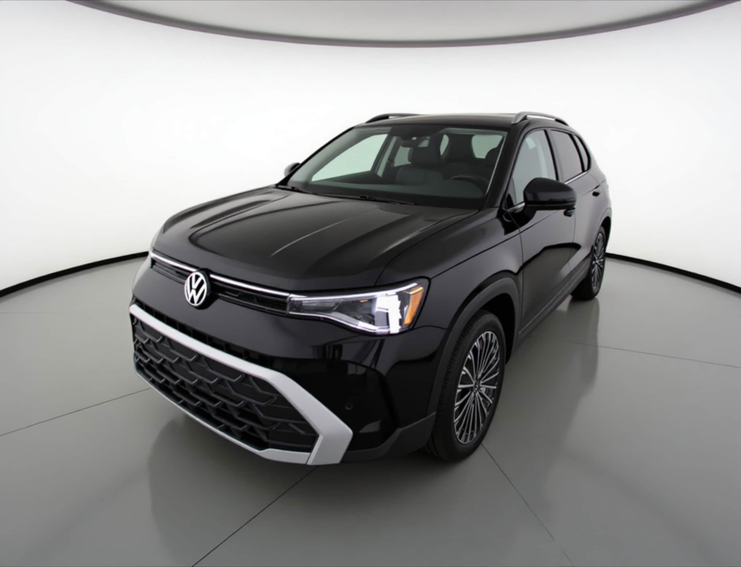 Thumbnail: 2025 Volkswagen Taos - 3