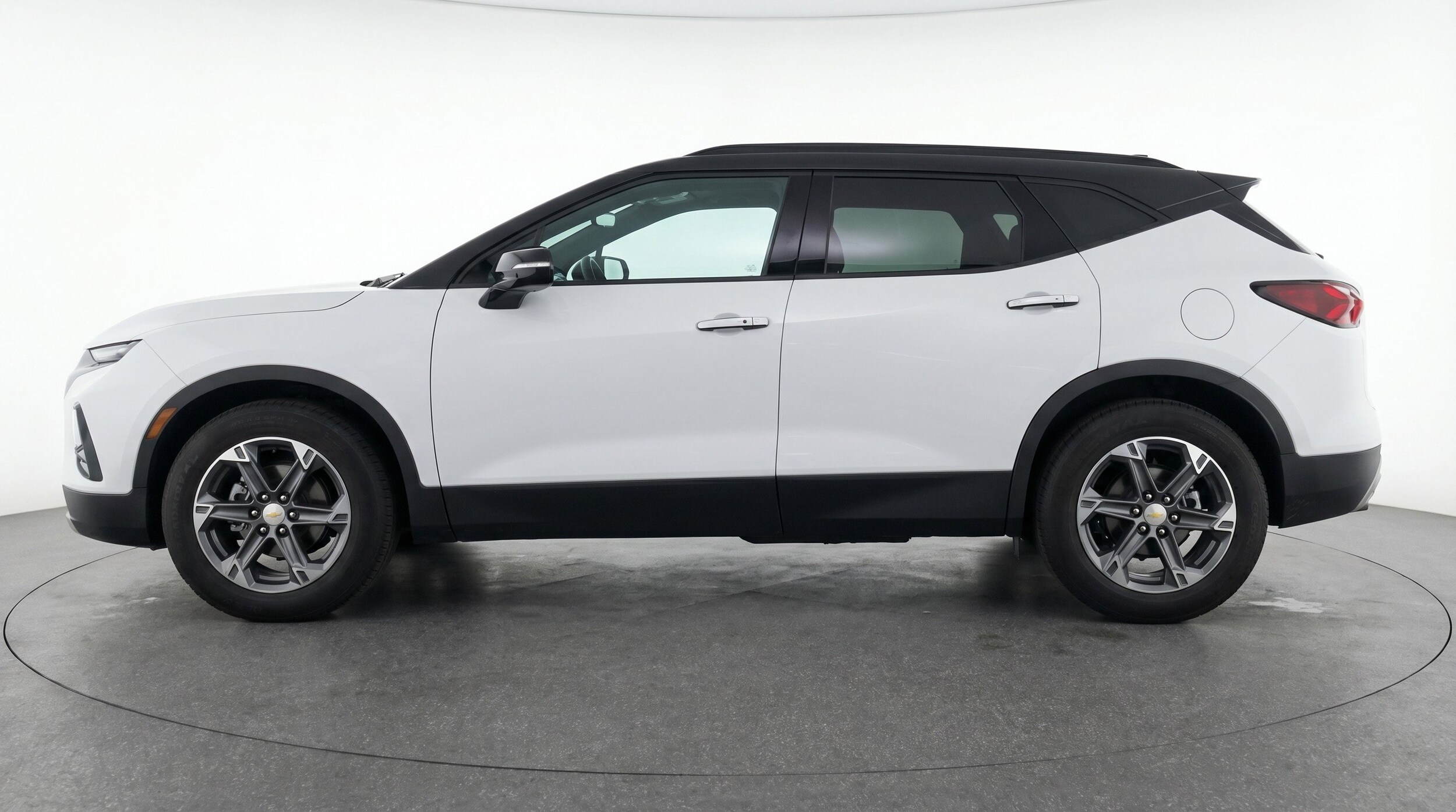 Thumbnail: 2025 Chevrolet Blazer - 5