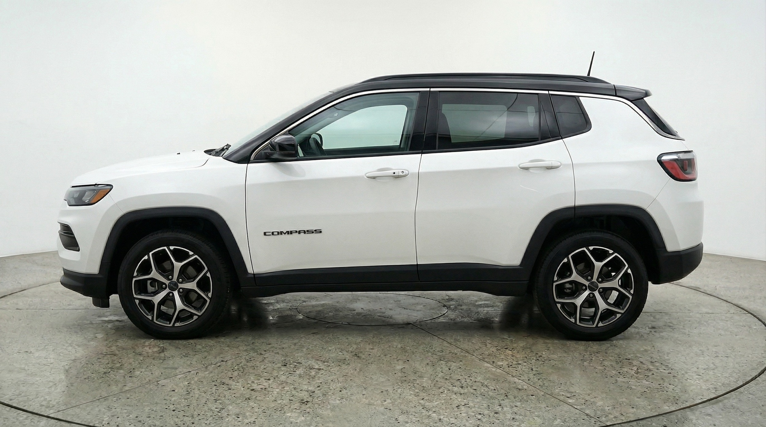 Thumbnail: 2025 Jeep Compass - 4