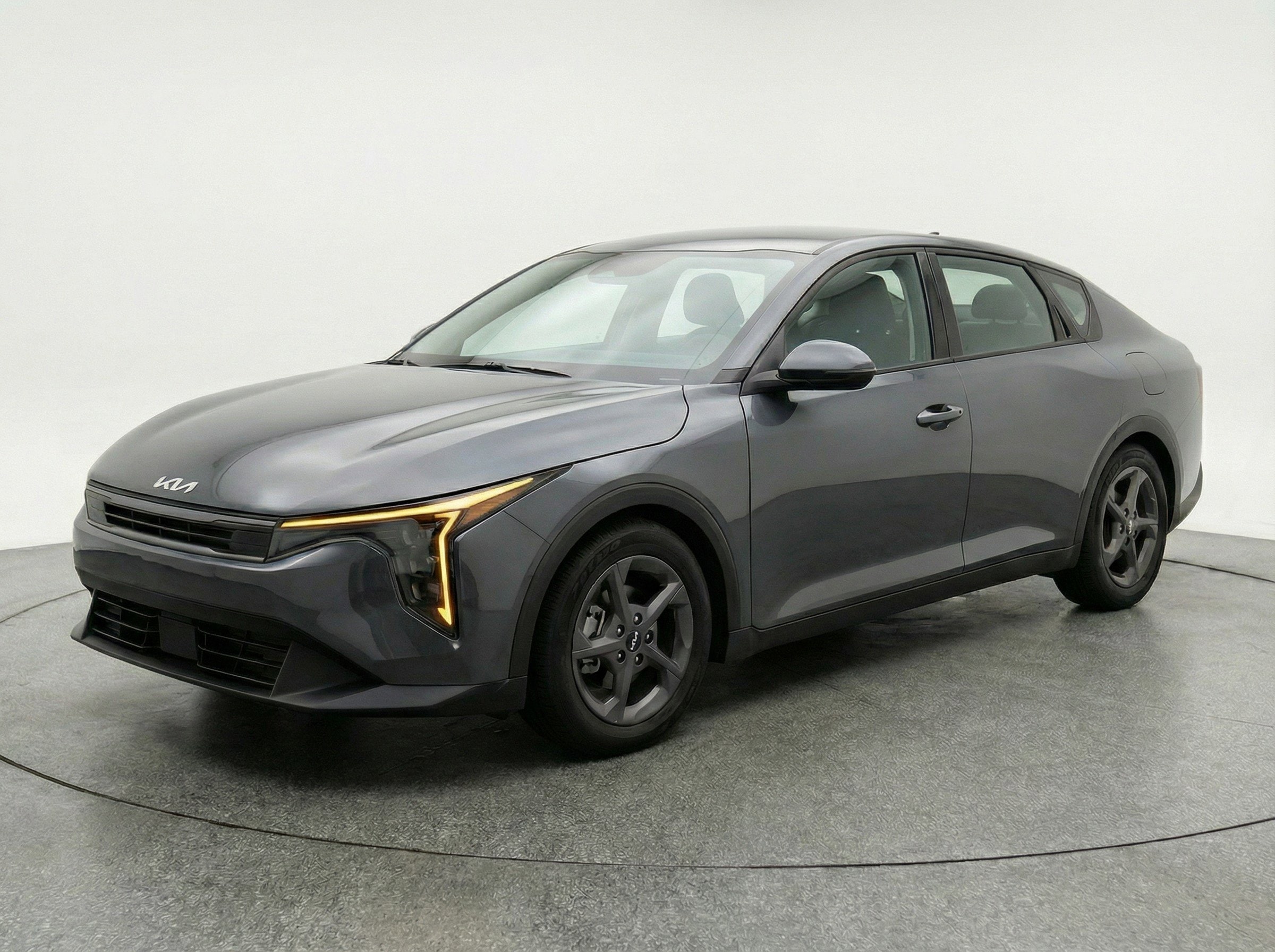 Thumbnail: 2025 Kia K4 - 3