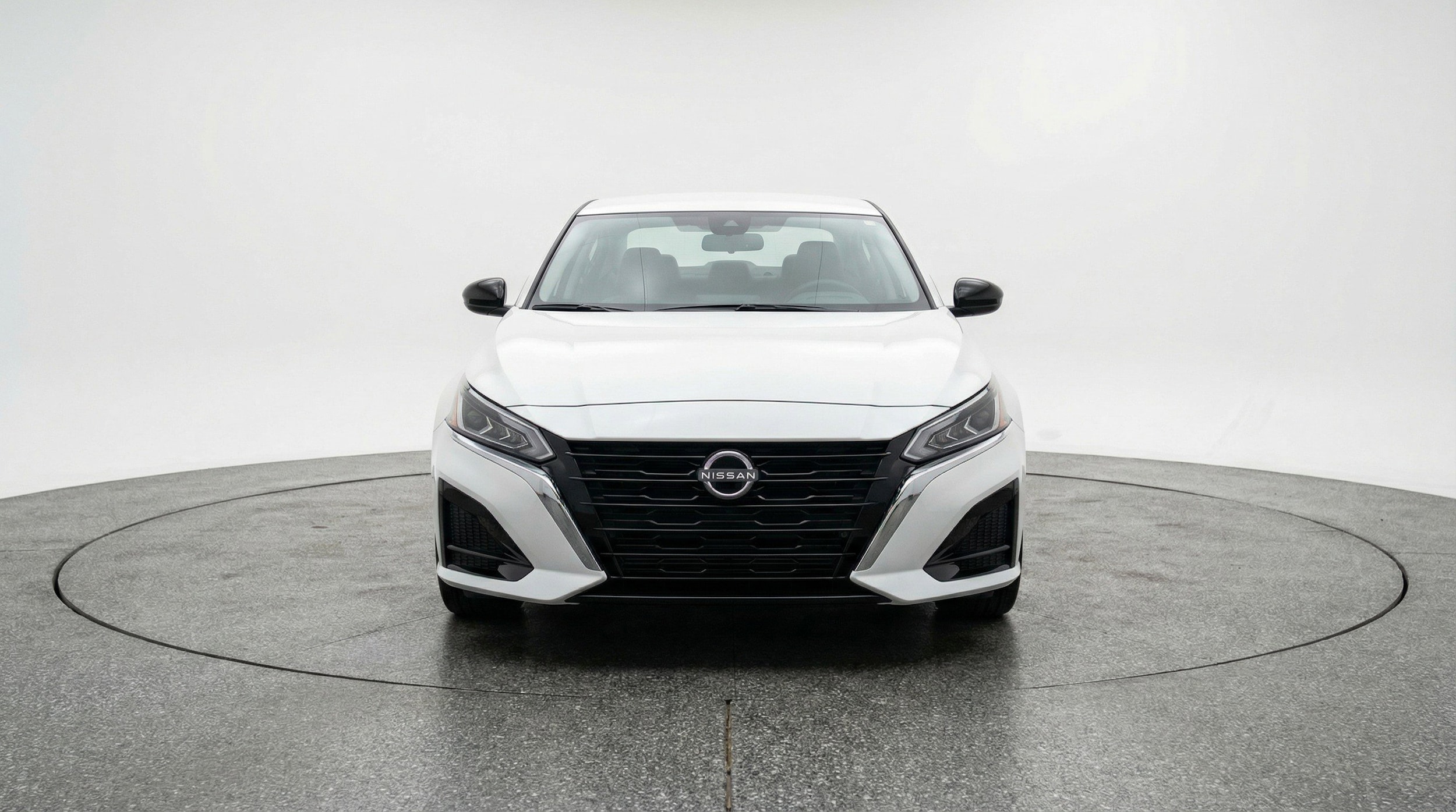 Thumbnail: 2025 Nissan Altima - 2