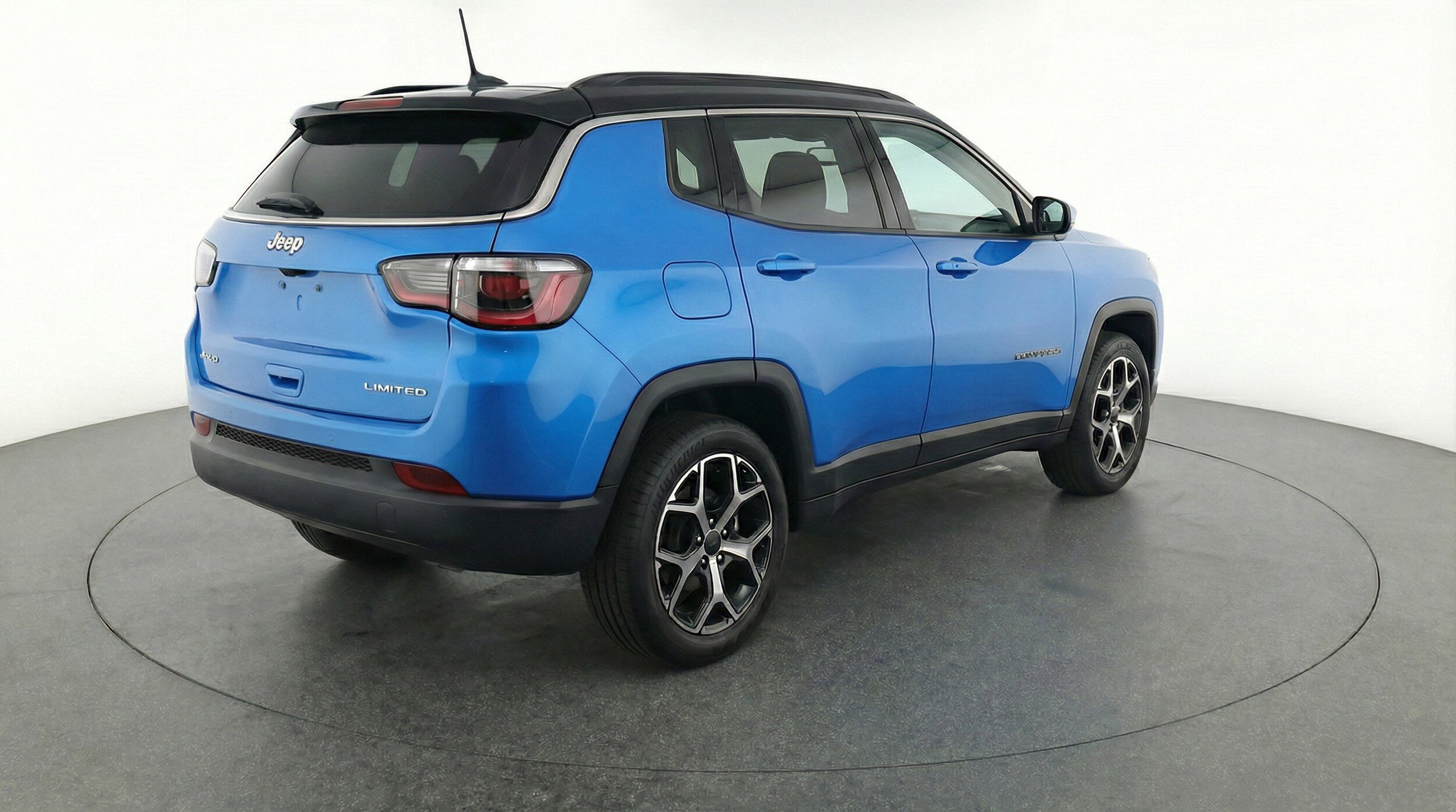 Thumbnail: 2025 Jeep Compass - 9