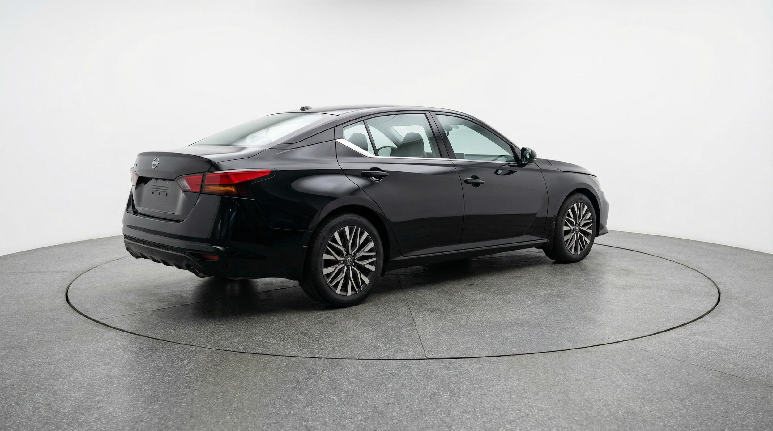 Thumbnail: 2025 Nissan Altima - 7