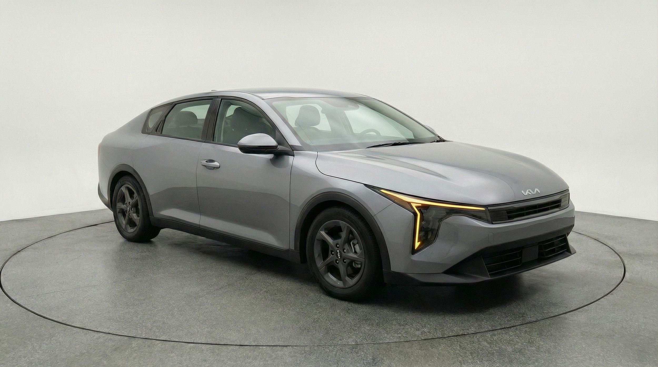 Thumbnail: 2025 Kia K4 - 1