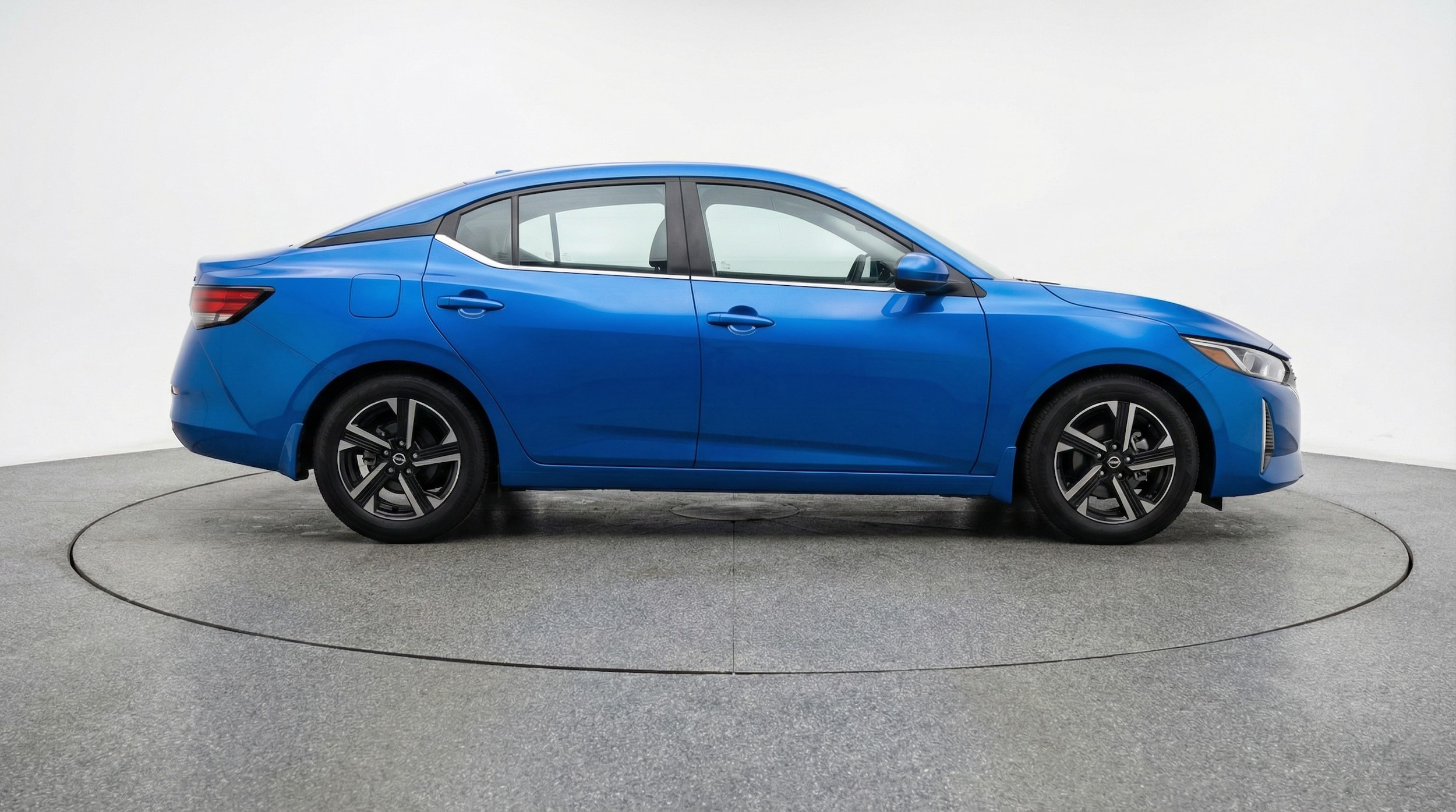 Thumbnail: 2025 Nissan Sentra - 8