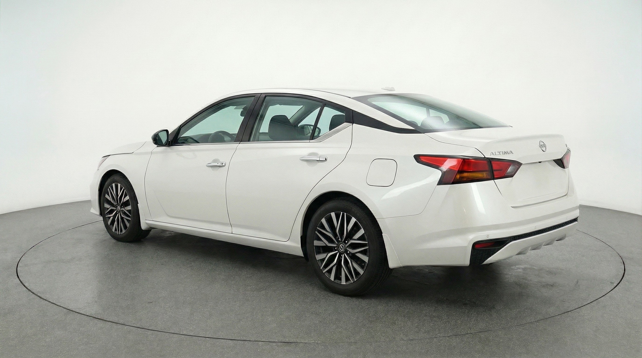 Thumbnail: 2025 Nissan Altima - 6