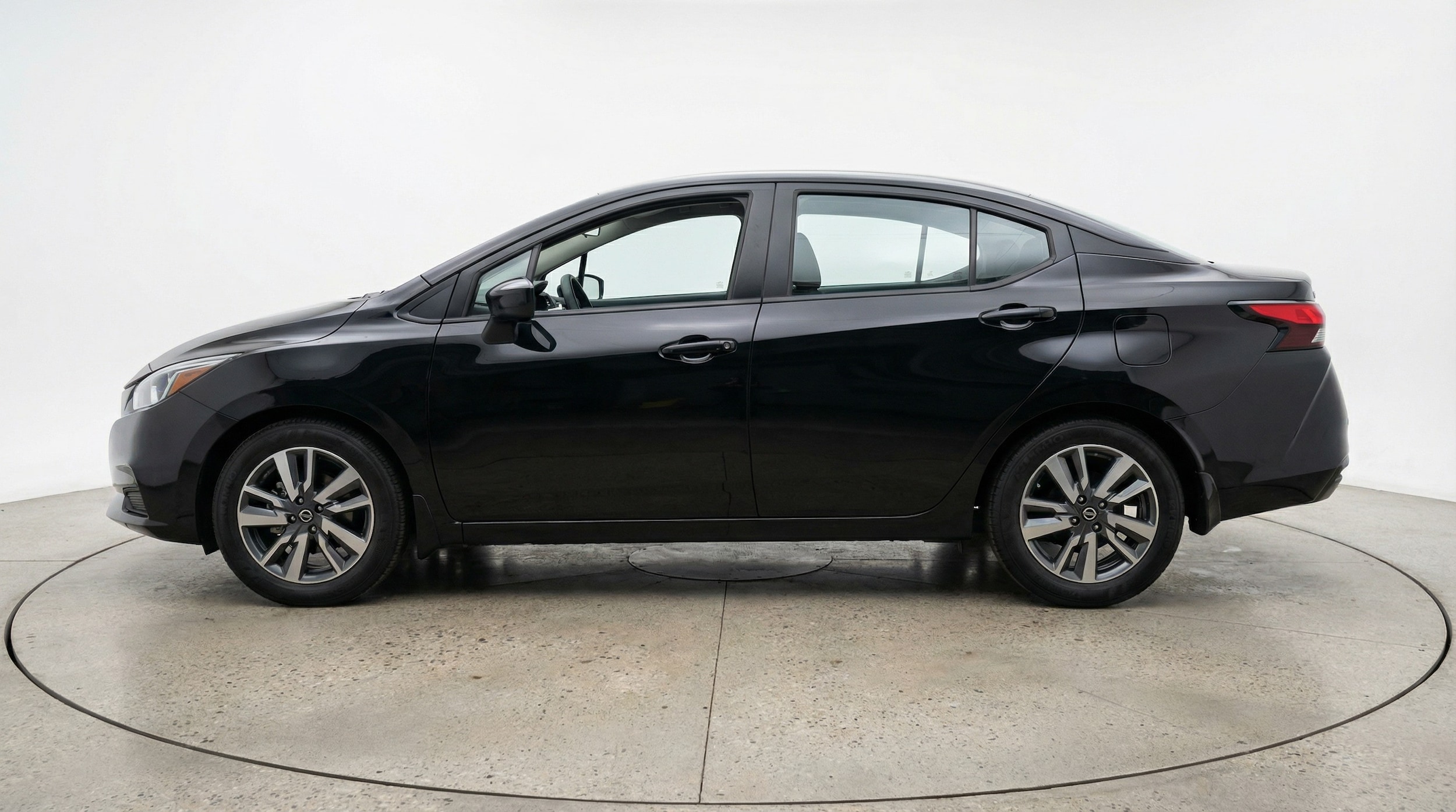 Thumbnail: 2025 Nissan Versa - 4