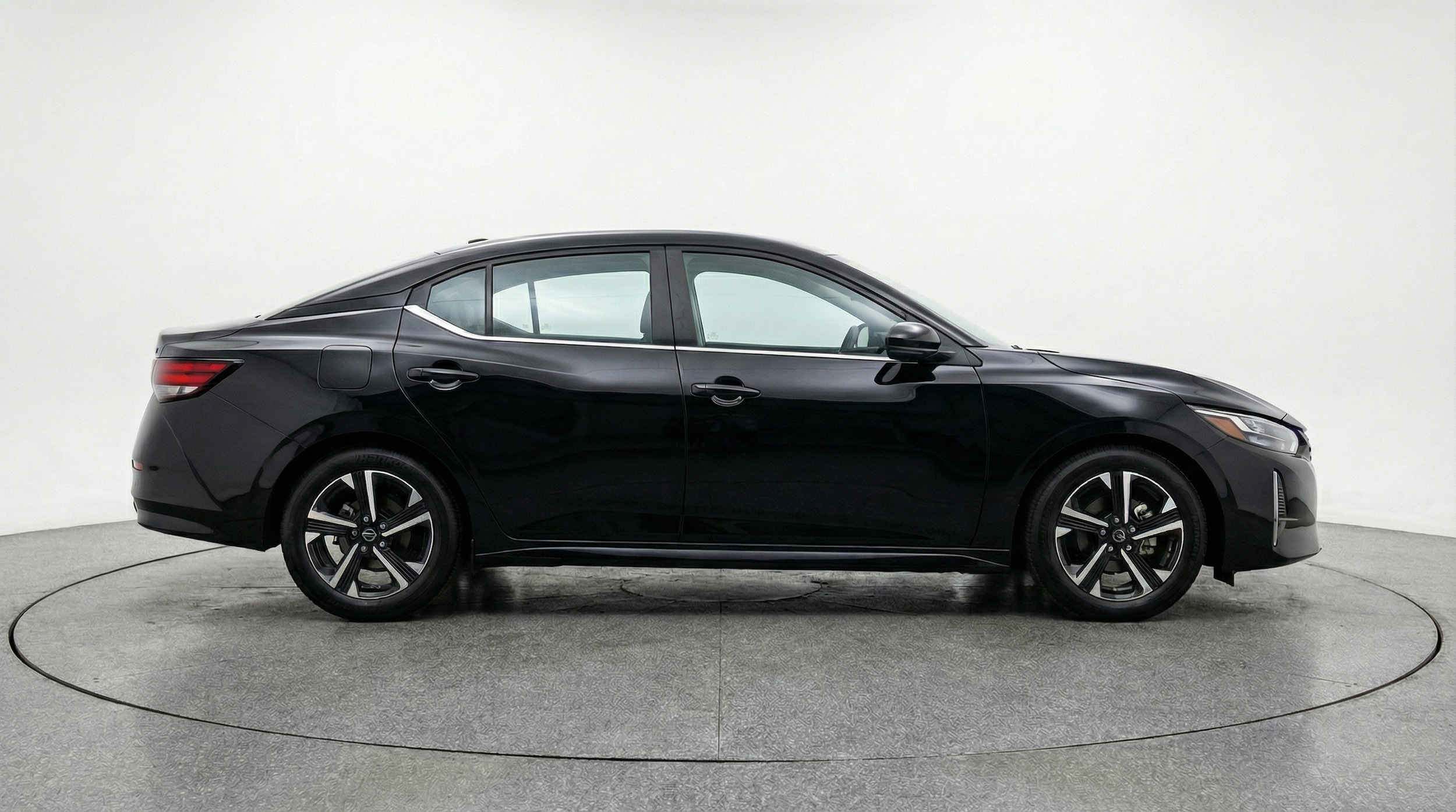 Thumbnail: 2025 Nissan Sentra - 8