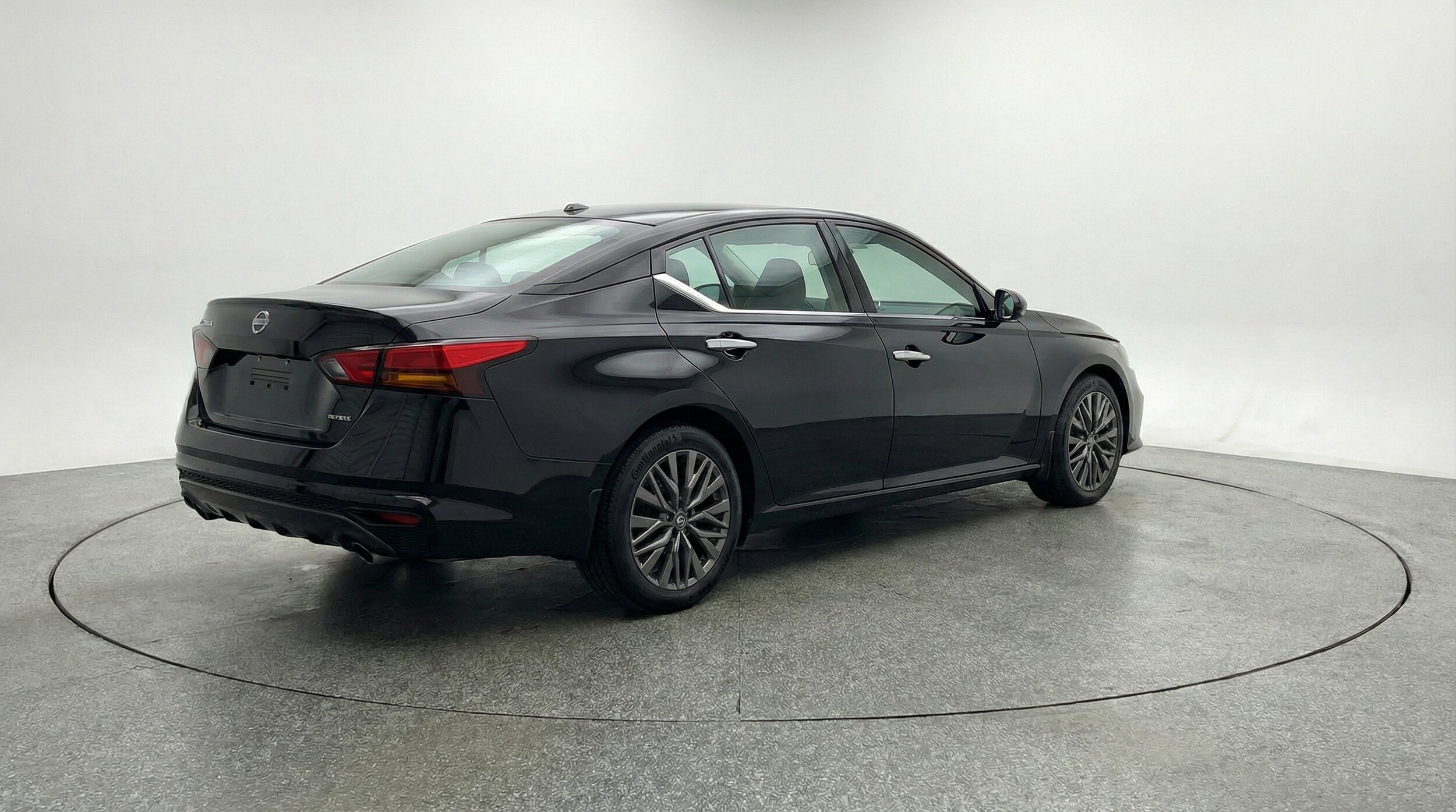 Thumbnail: 2025 Nissan Altima - 7