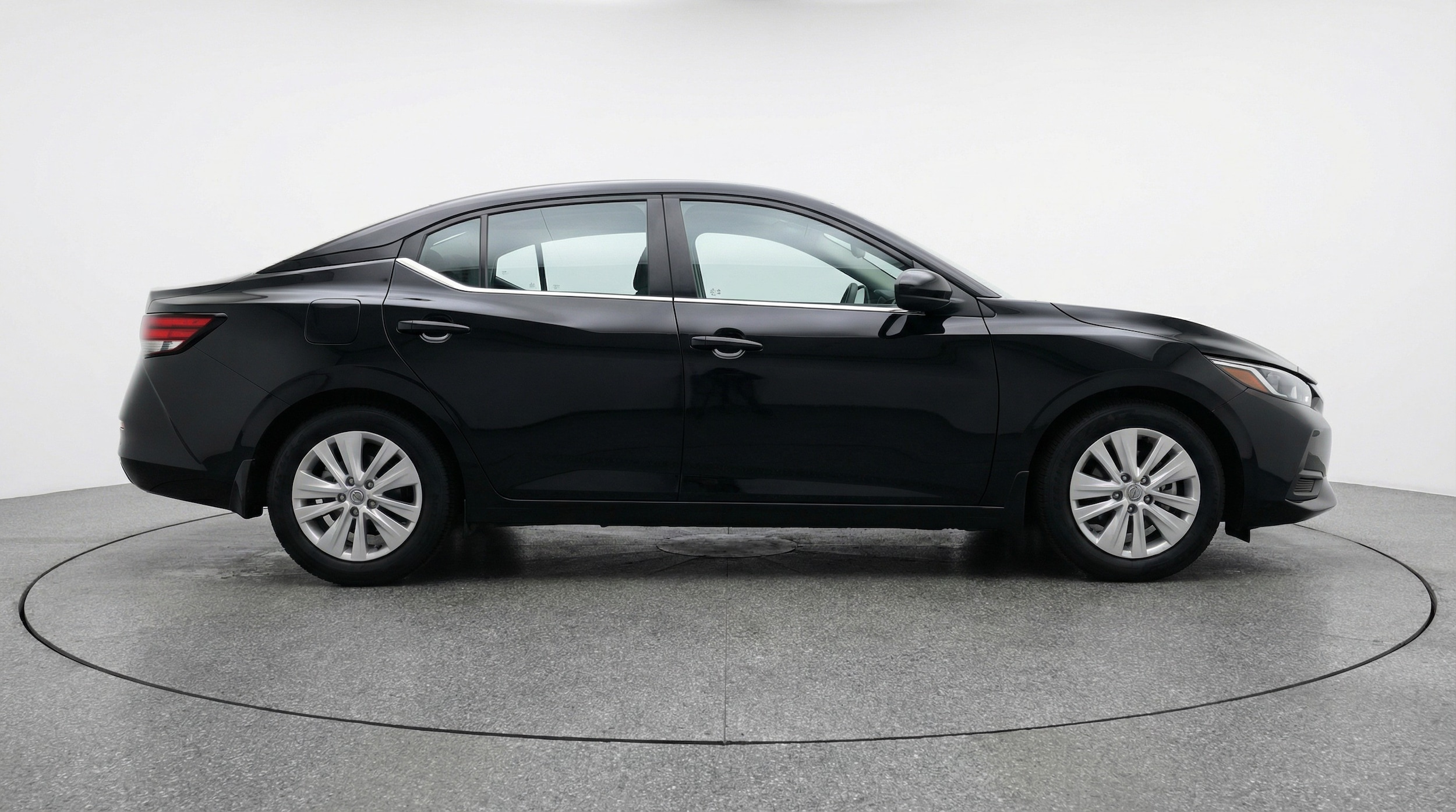 Thumbnail: 2025 Nissan Sentra - 8